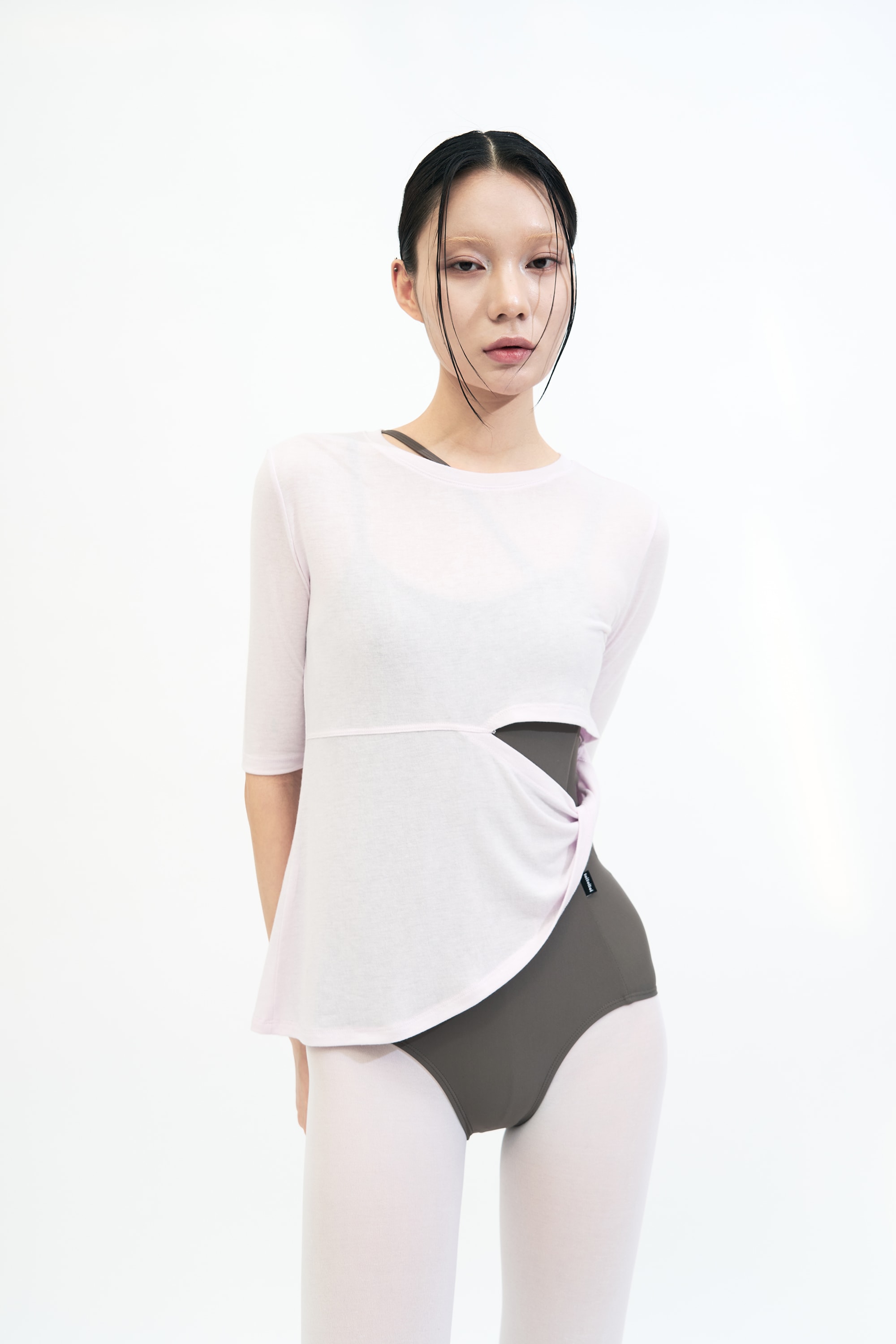 Cut Out Twist 3/4 Sleeve Tee _ PINK