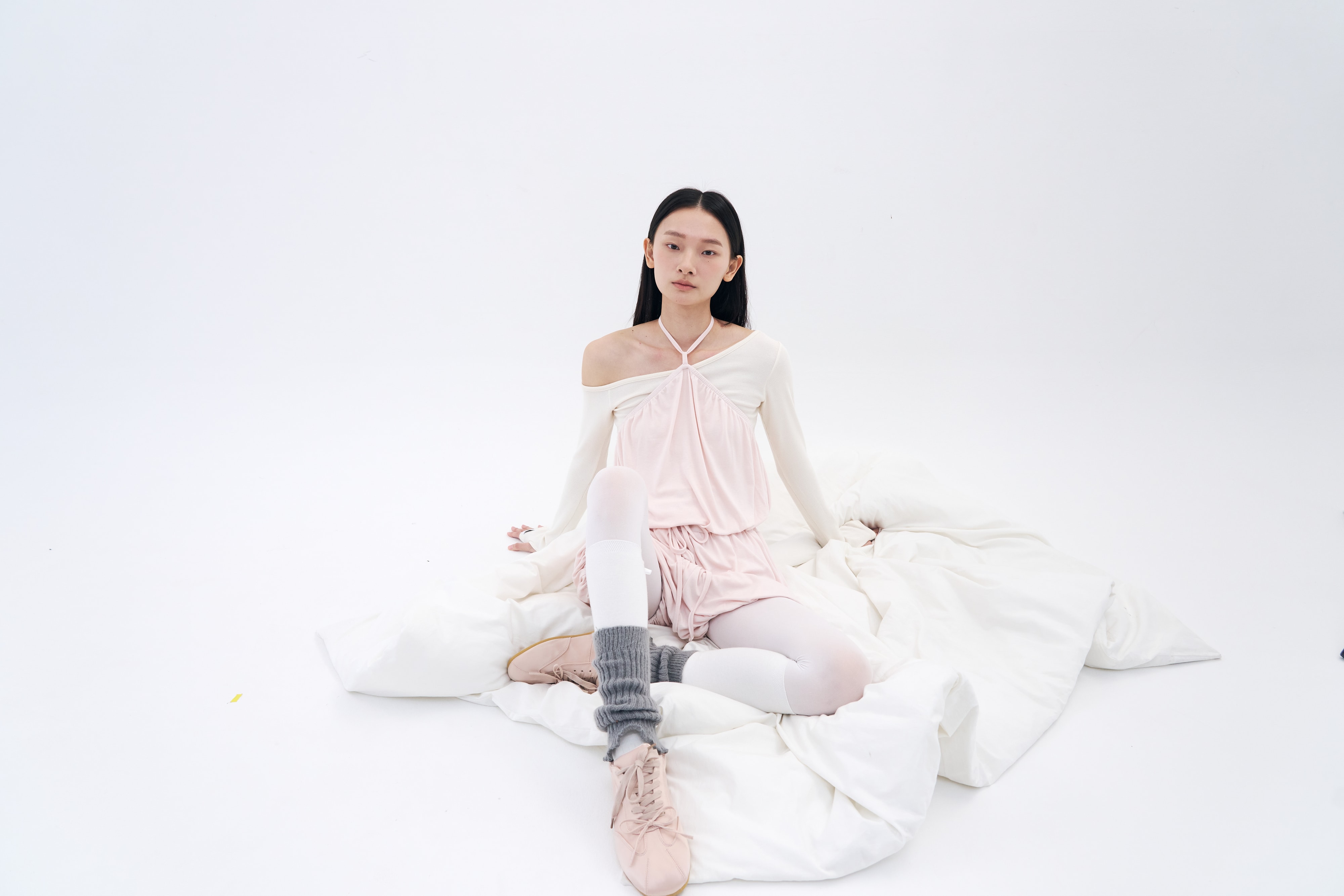 Tilt Shoulder Tee _ Cream Ivory