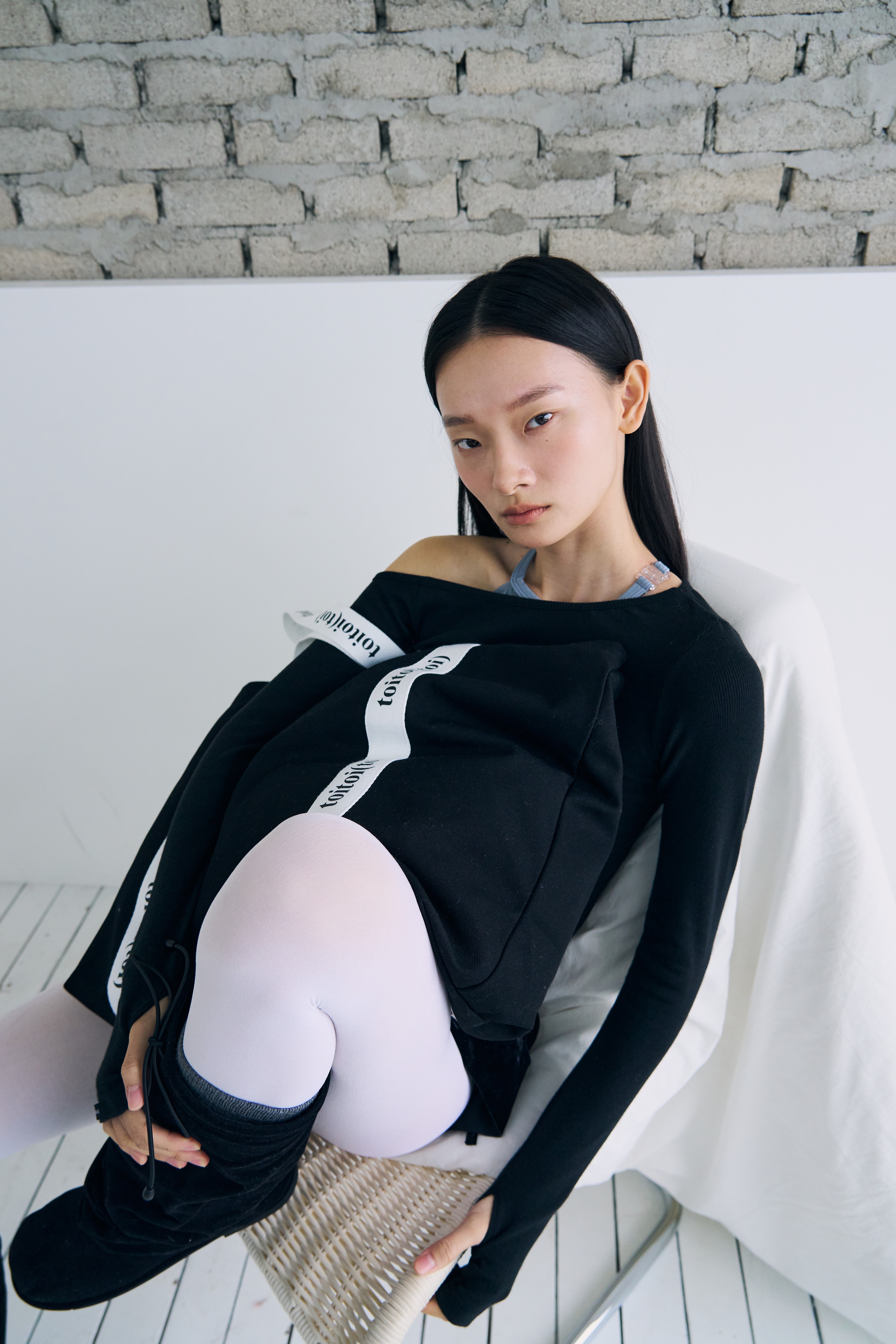 Tilt Shoulder Tee _ Black