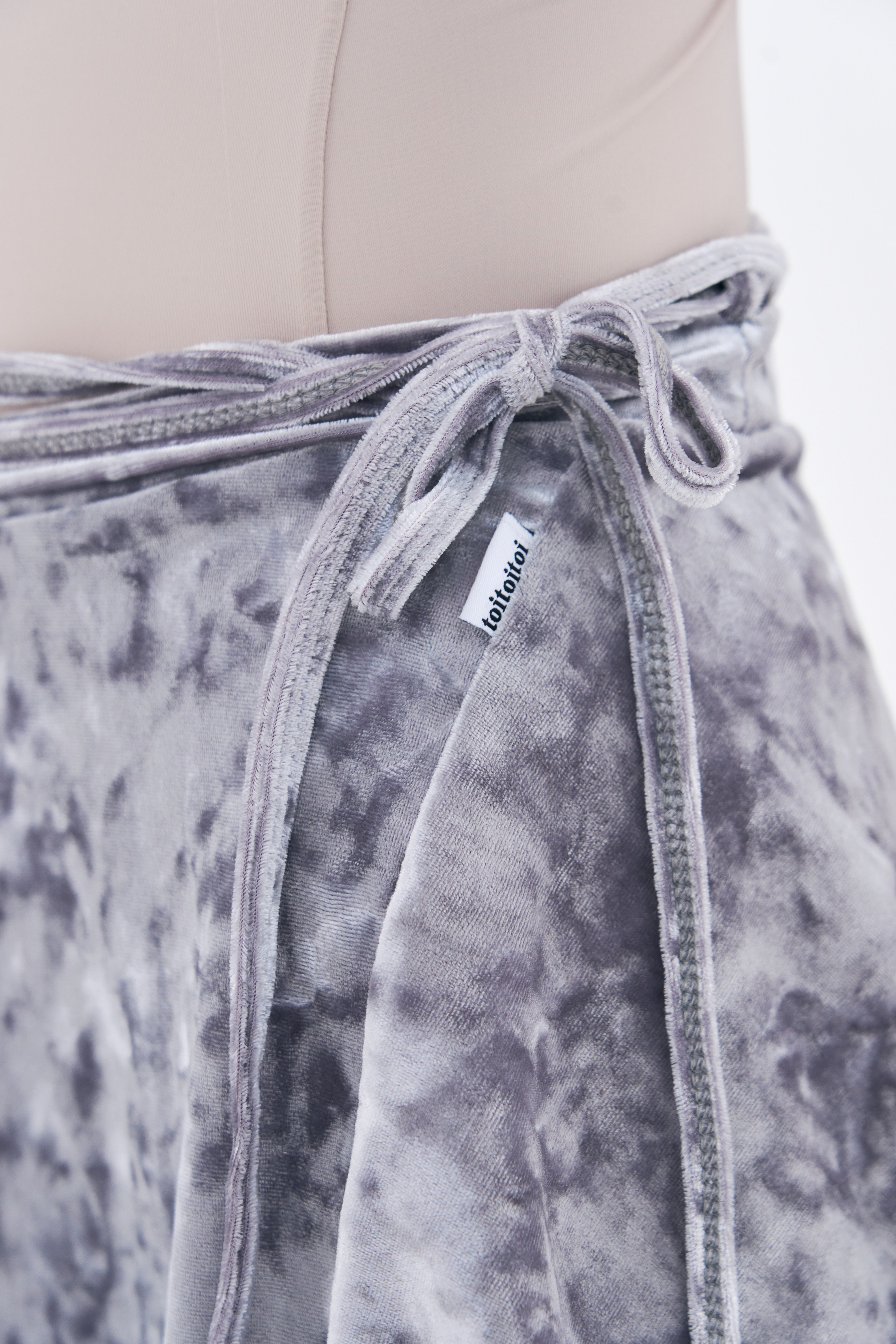 Crushed Velvet Strap Skirt  _ Mauve Grey