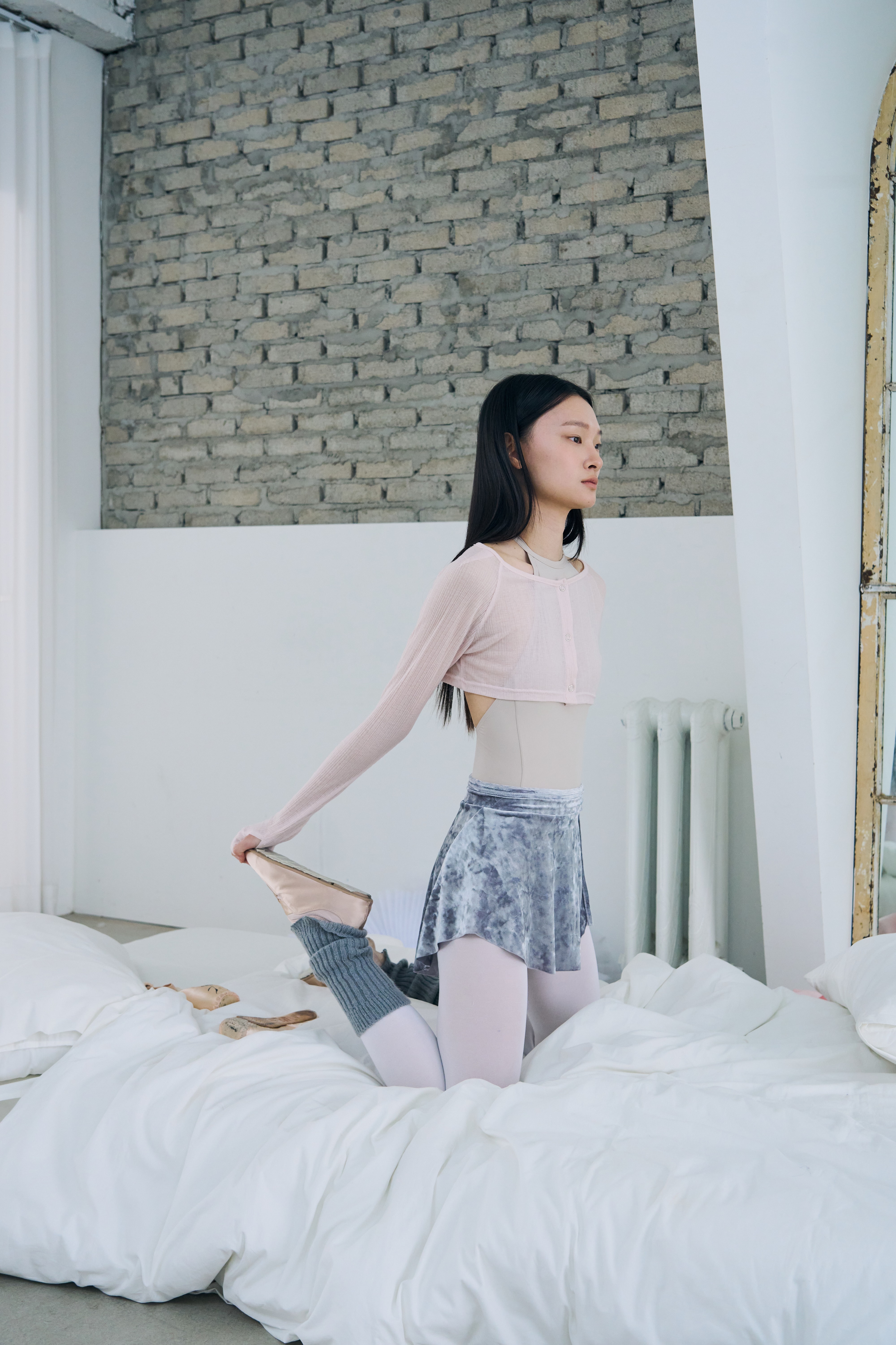 Crushed Velvet Strap Skirt  _ Mauve Grey