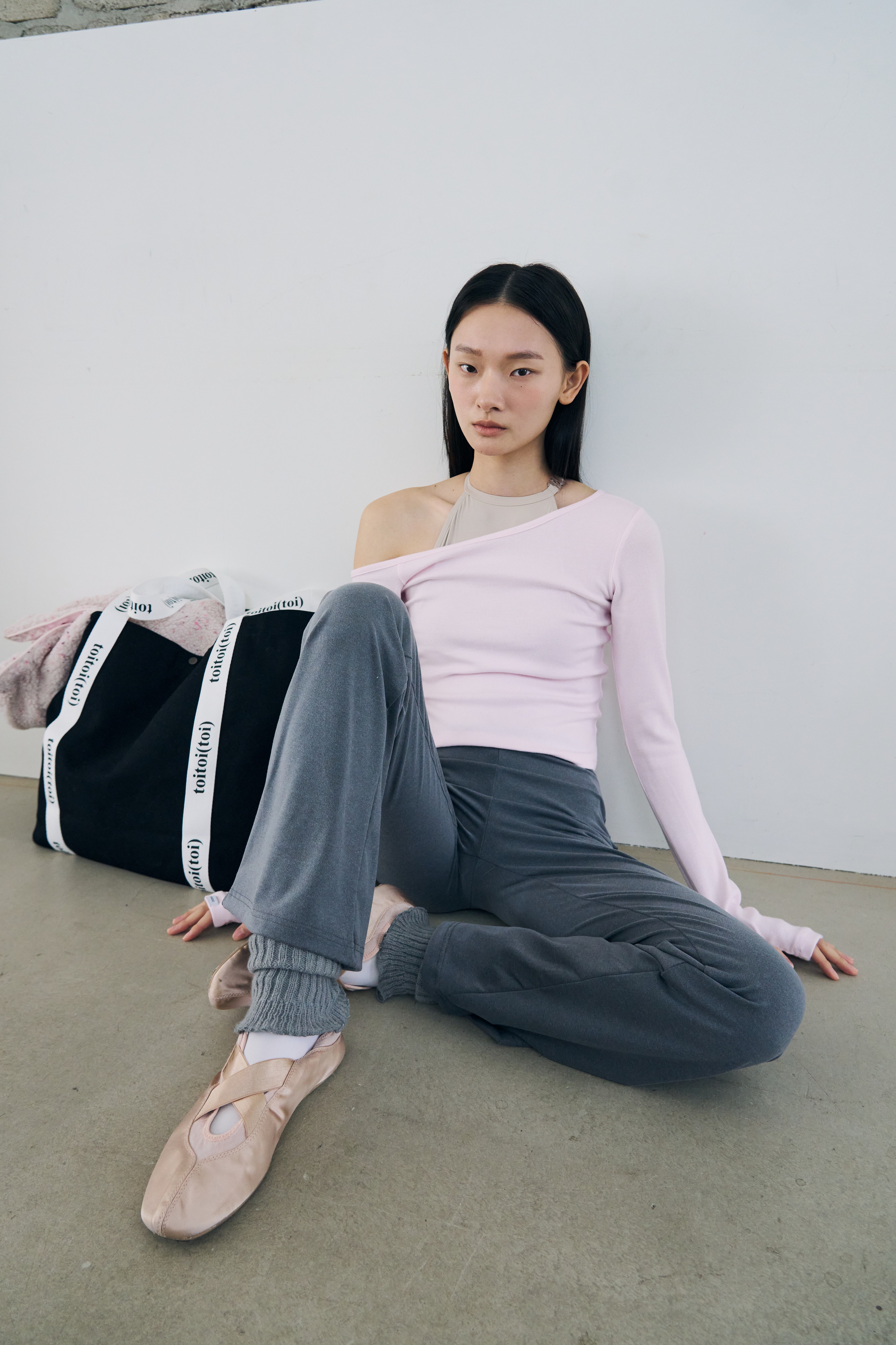 [3차 Reorder]Toitoi(toi)  Flared Pants _ Ash Melange