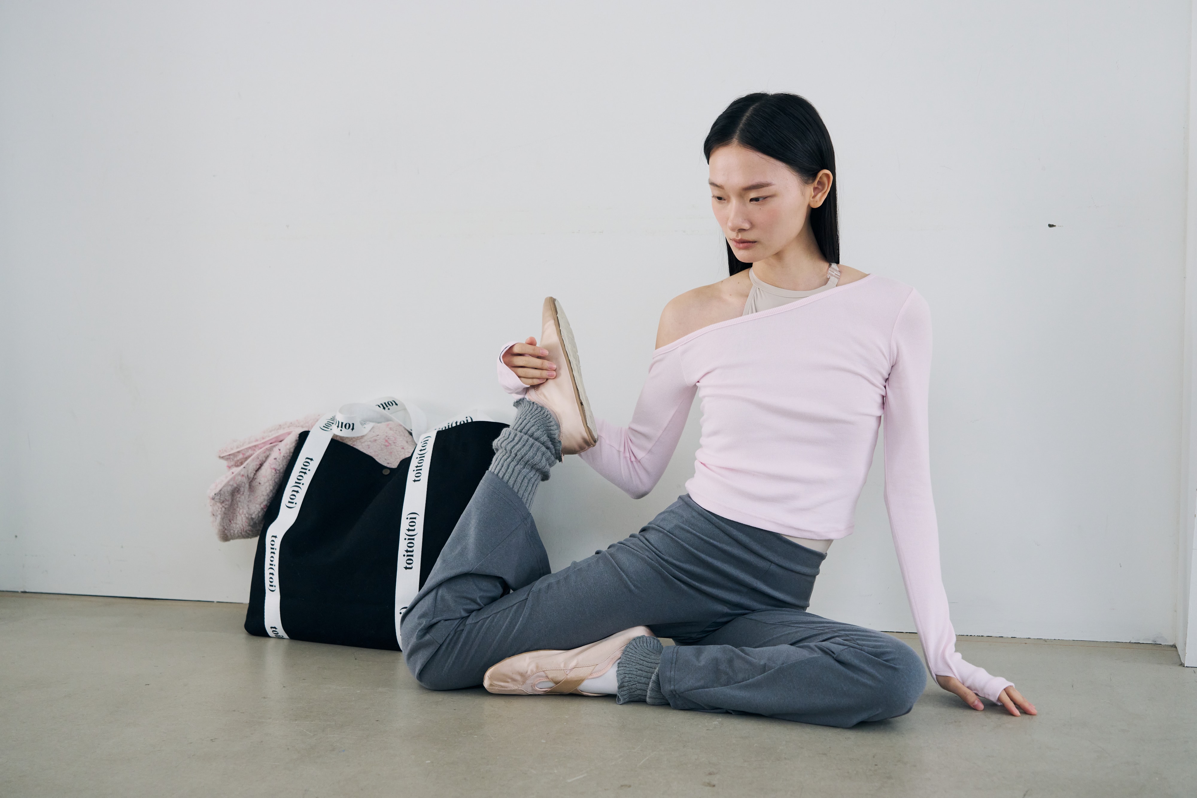 [3차 Reorder]Toitoi(toi)  Flared Pants _ Ash Melange