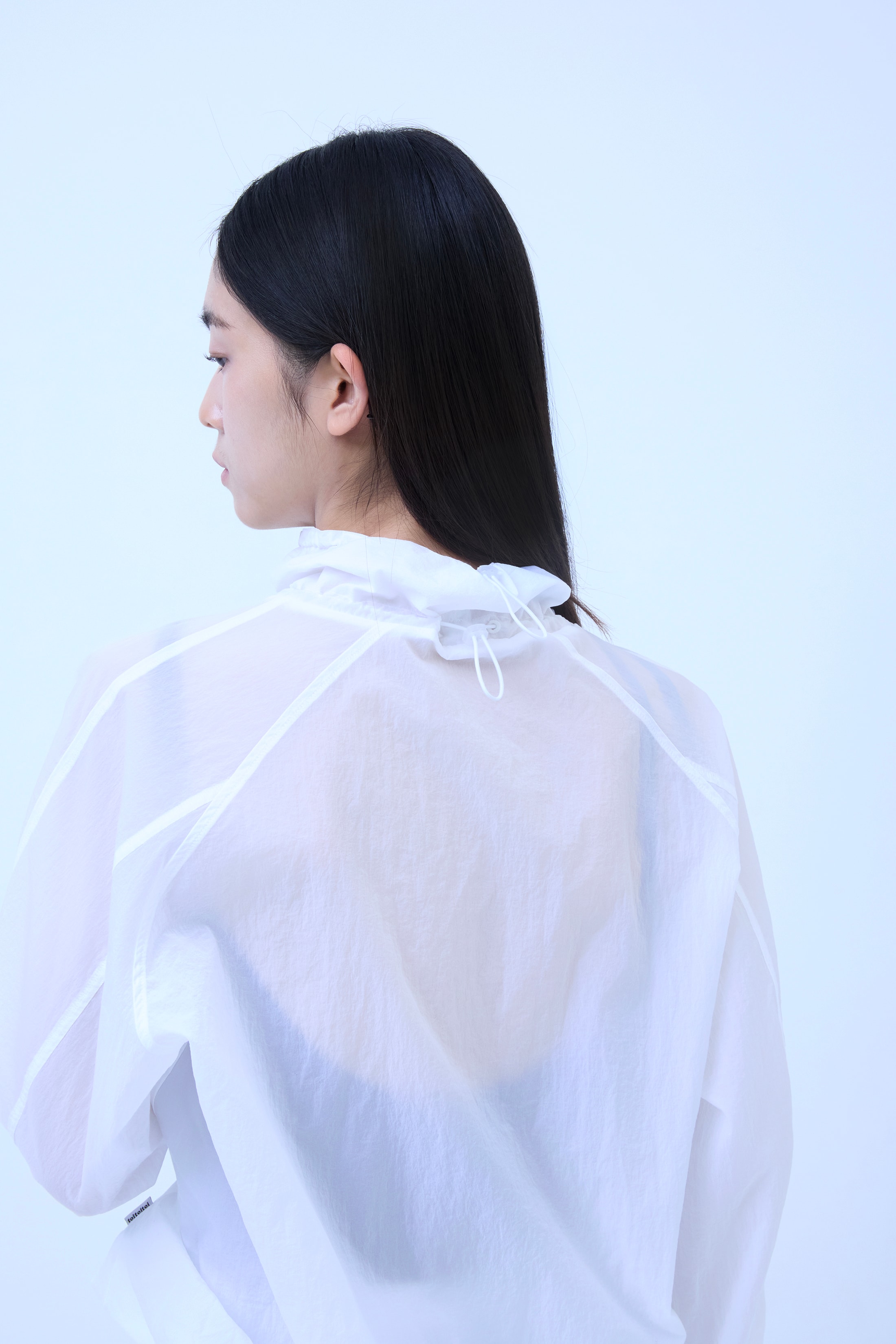 Nylon String Warm-up Top_WHITE