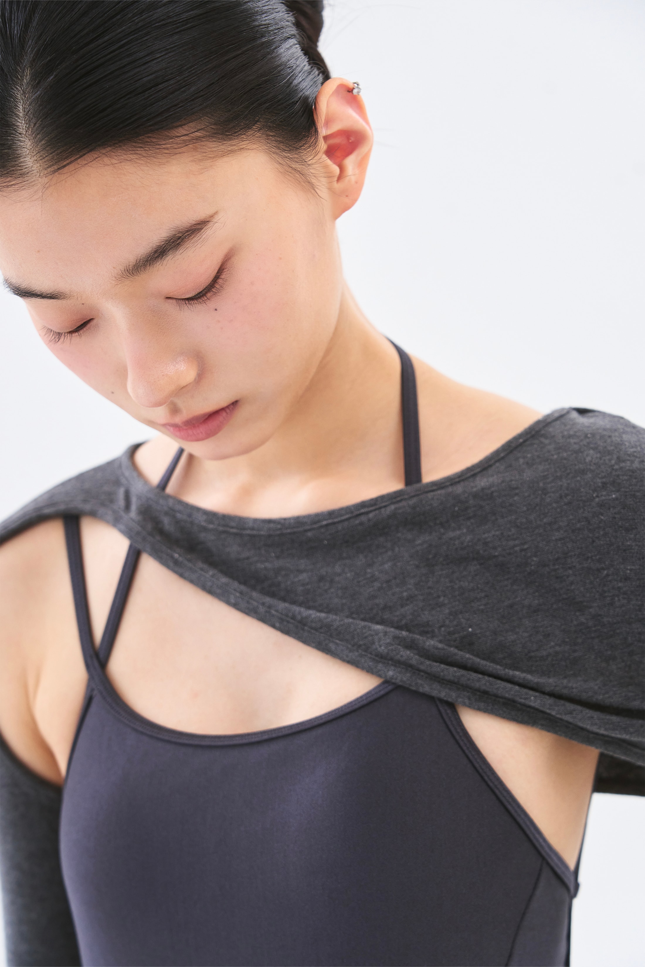 [Reorder]Contour Shrug _ Marl Grey