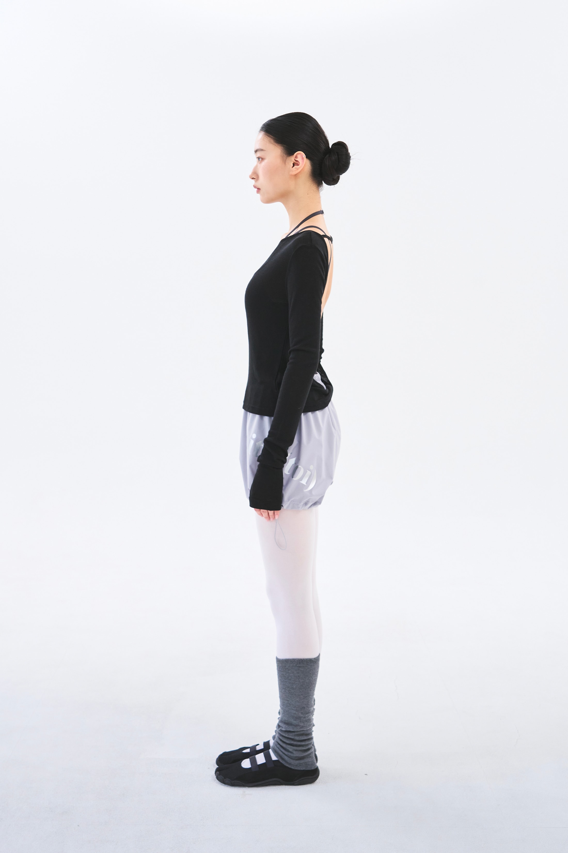 [2차 Reorder]Twist Back Tee _ Black