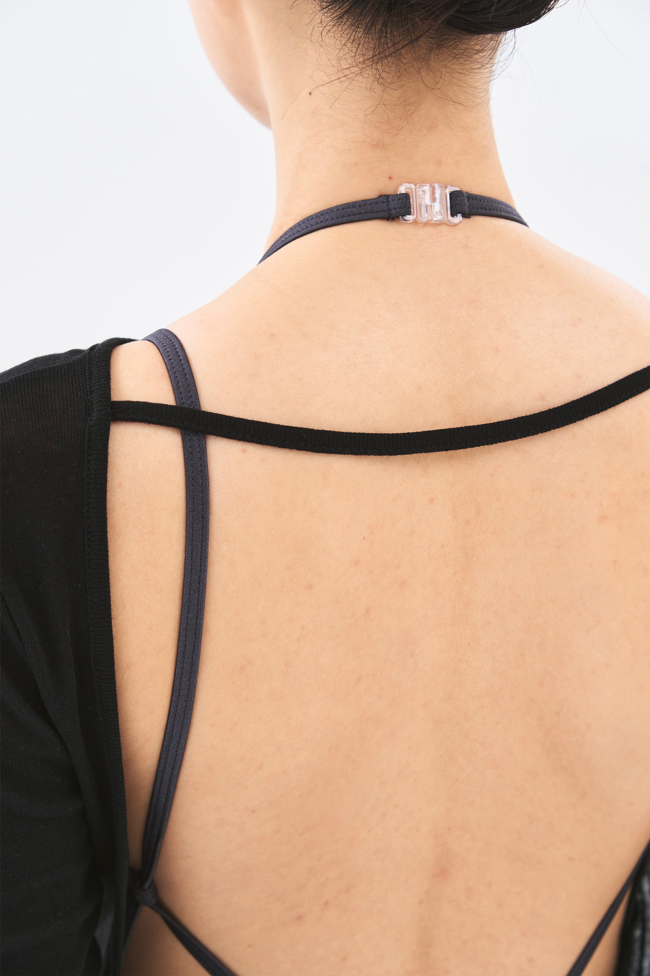 [2차 Reorder]Twist Back Tee _ Black