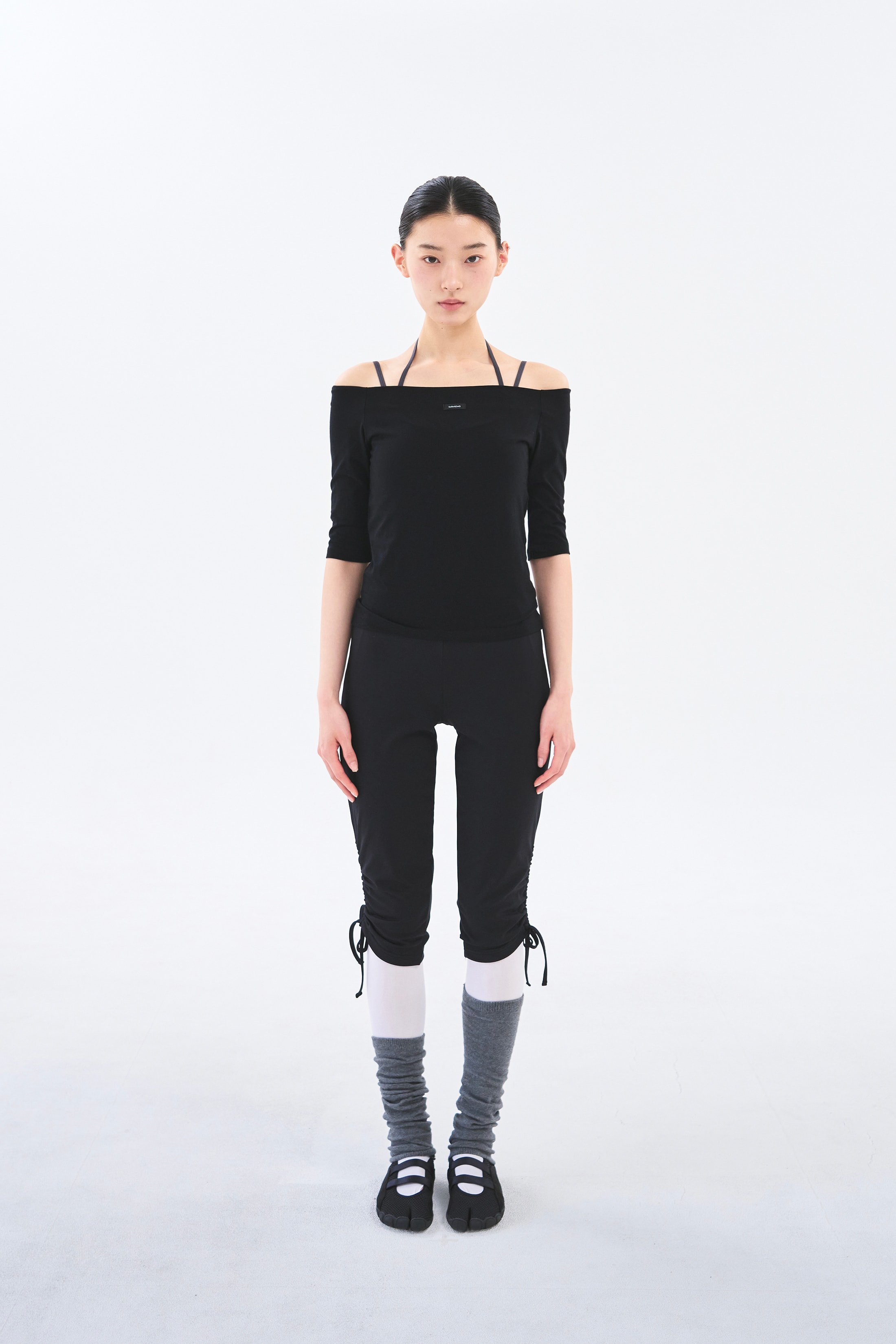 [4차 Reorder]Off Shoulder Tee _ Black