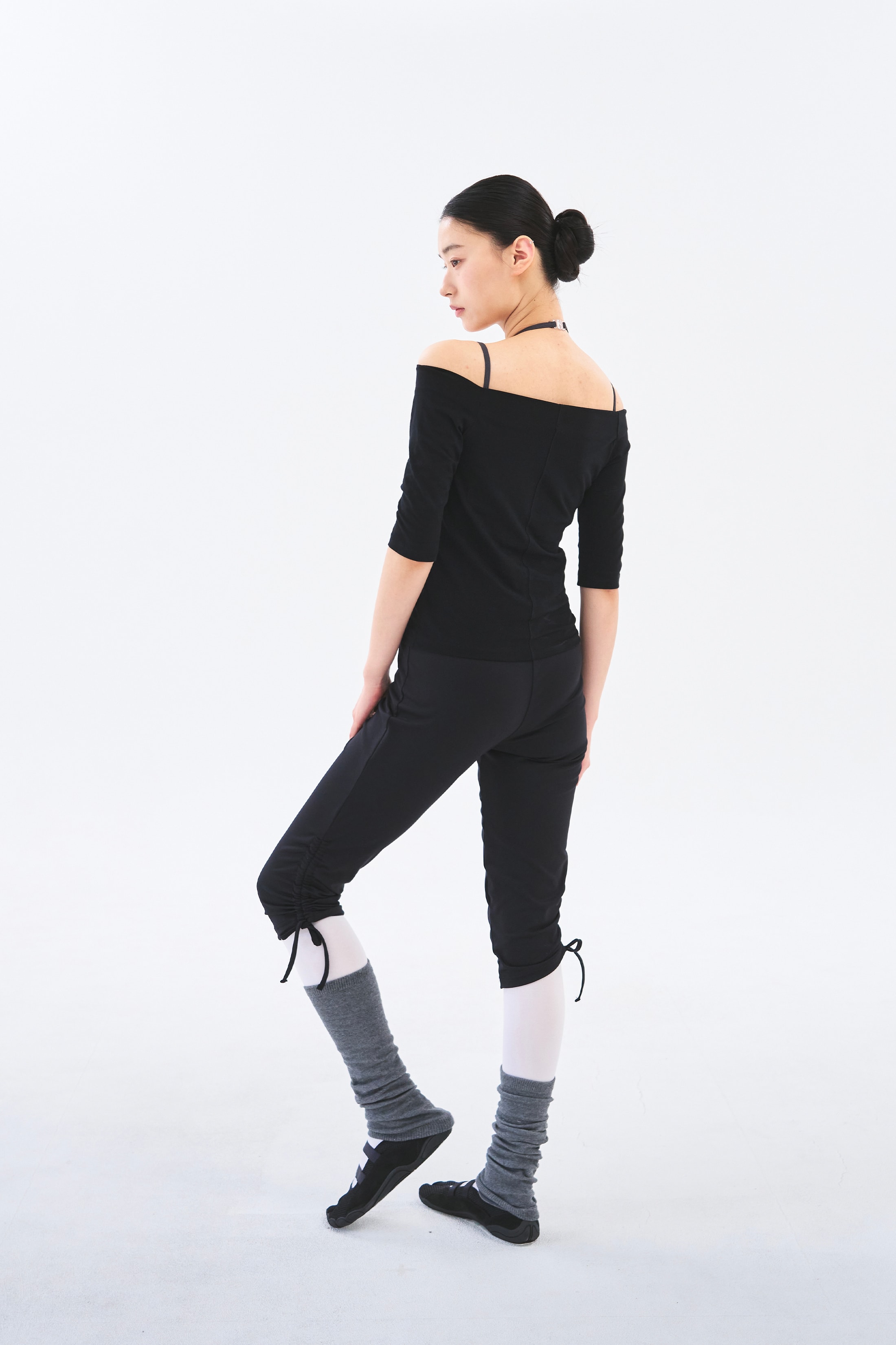 [4차 Reorder]Off Shoulder Tee _ Black