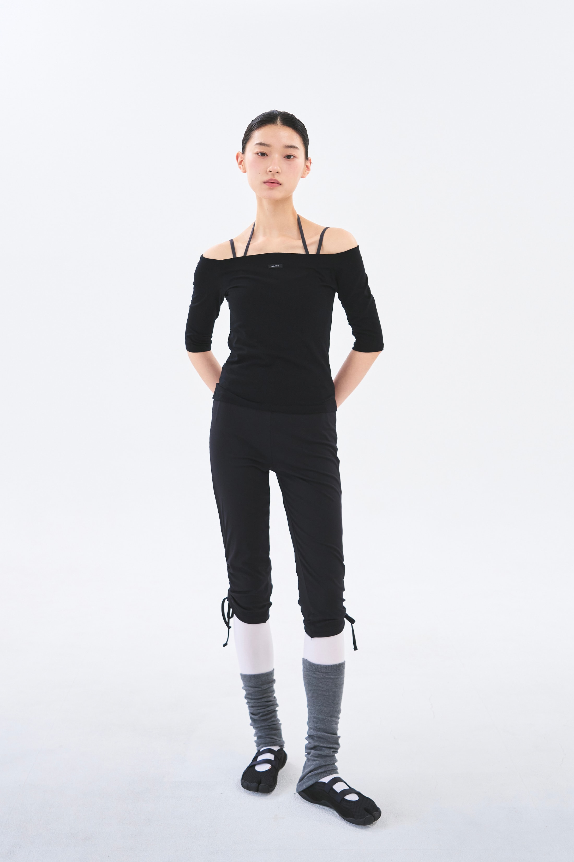 [4차 Reorder]Off Shoulder Tee _ Black