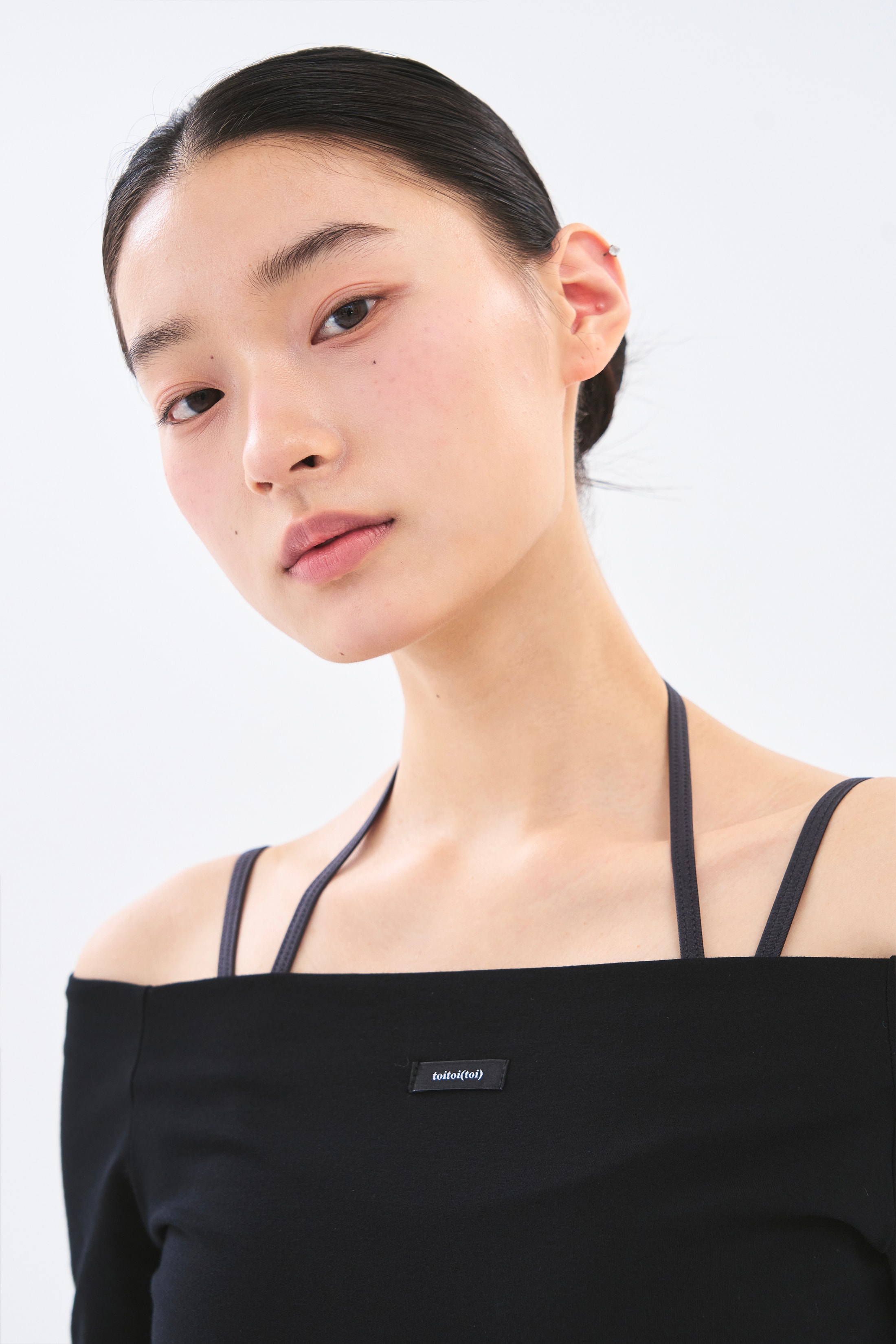 [4차 Reorder]Off Shoulder Tee _ Black