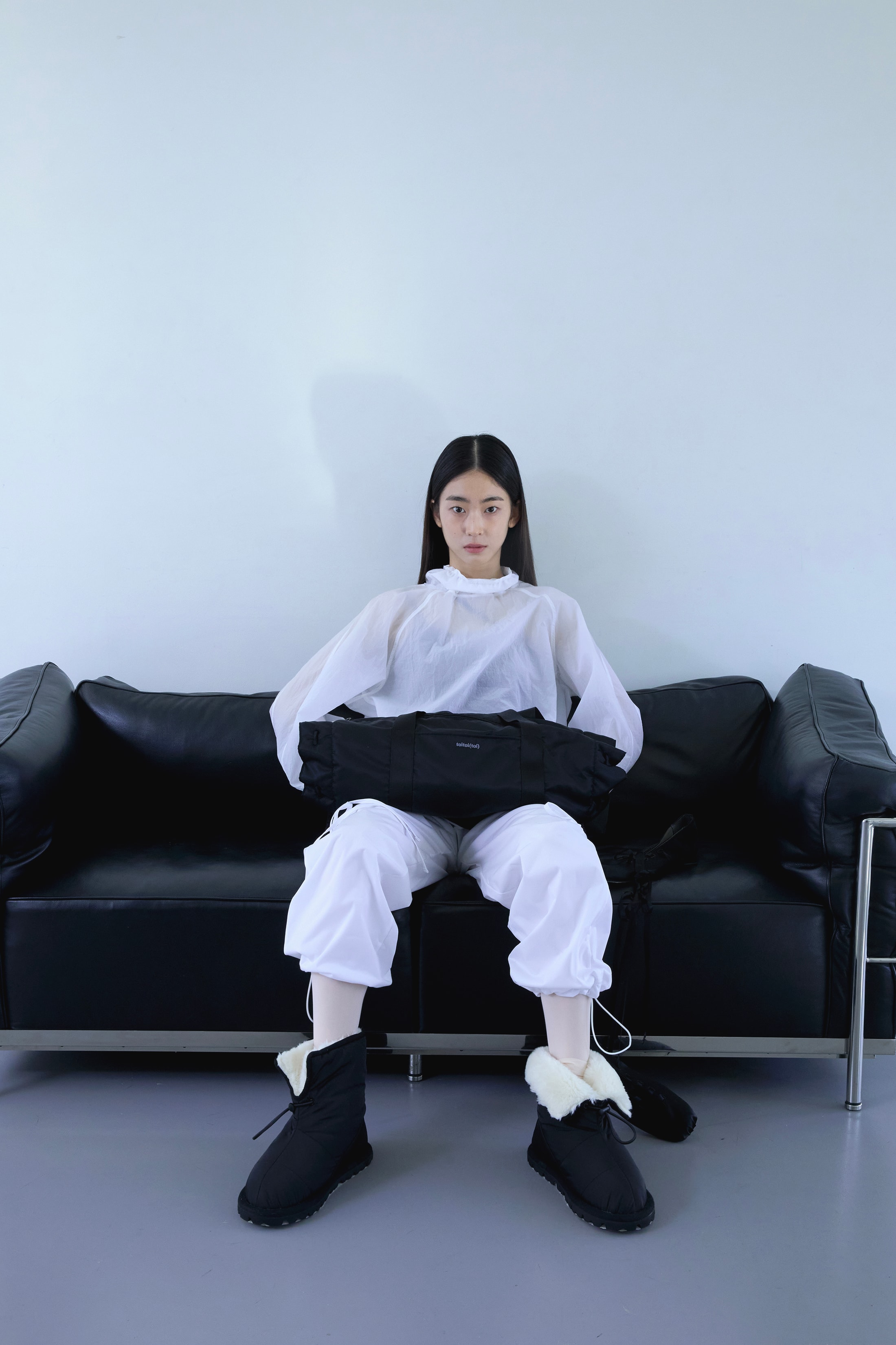 Nylon String Warm-up Top_WHITE