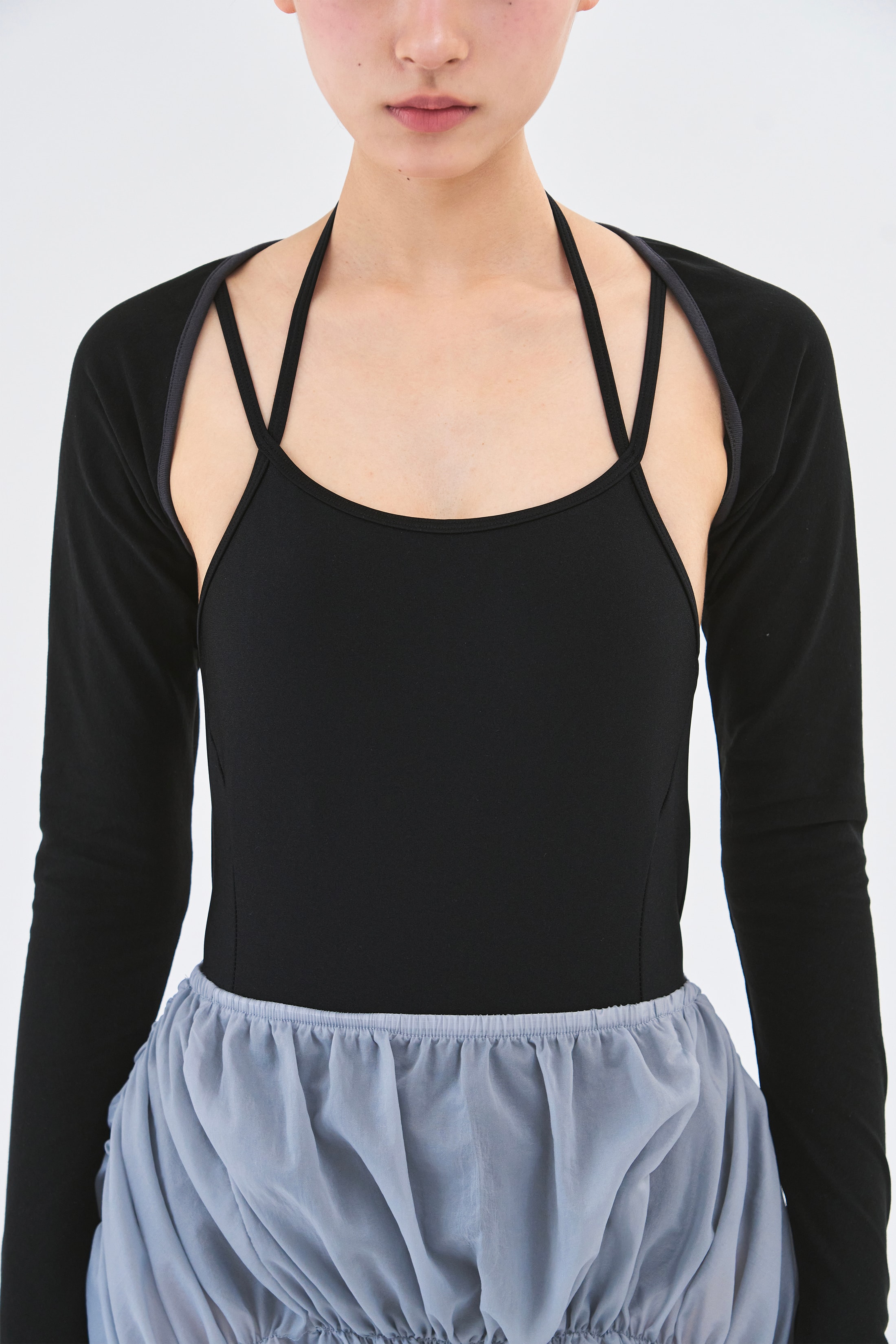 [2차 Reorder]Line Trim Shrug _ Black/Charcoal
