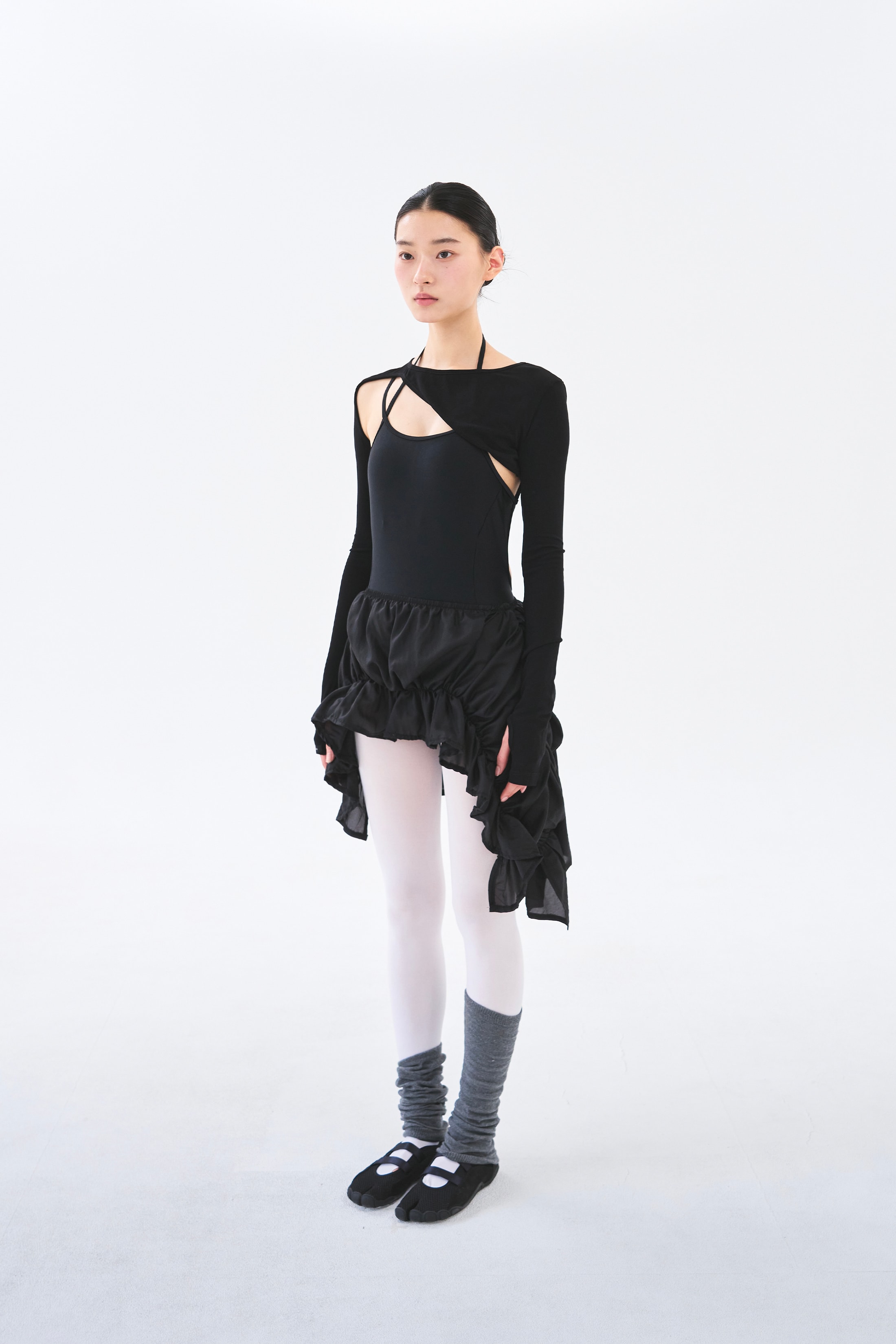 [Reorder]Contour Shrug _ Black
