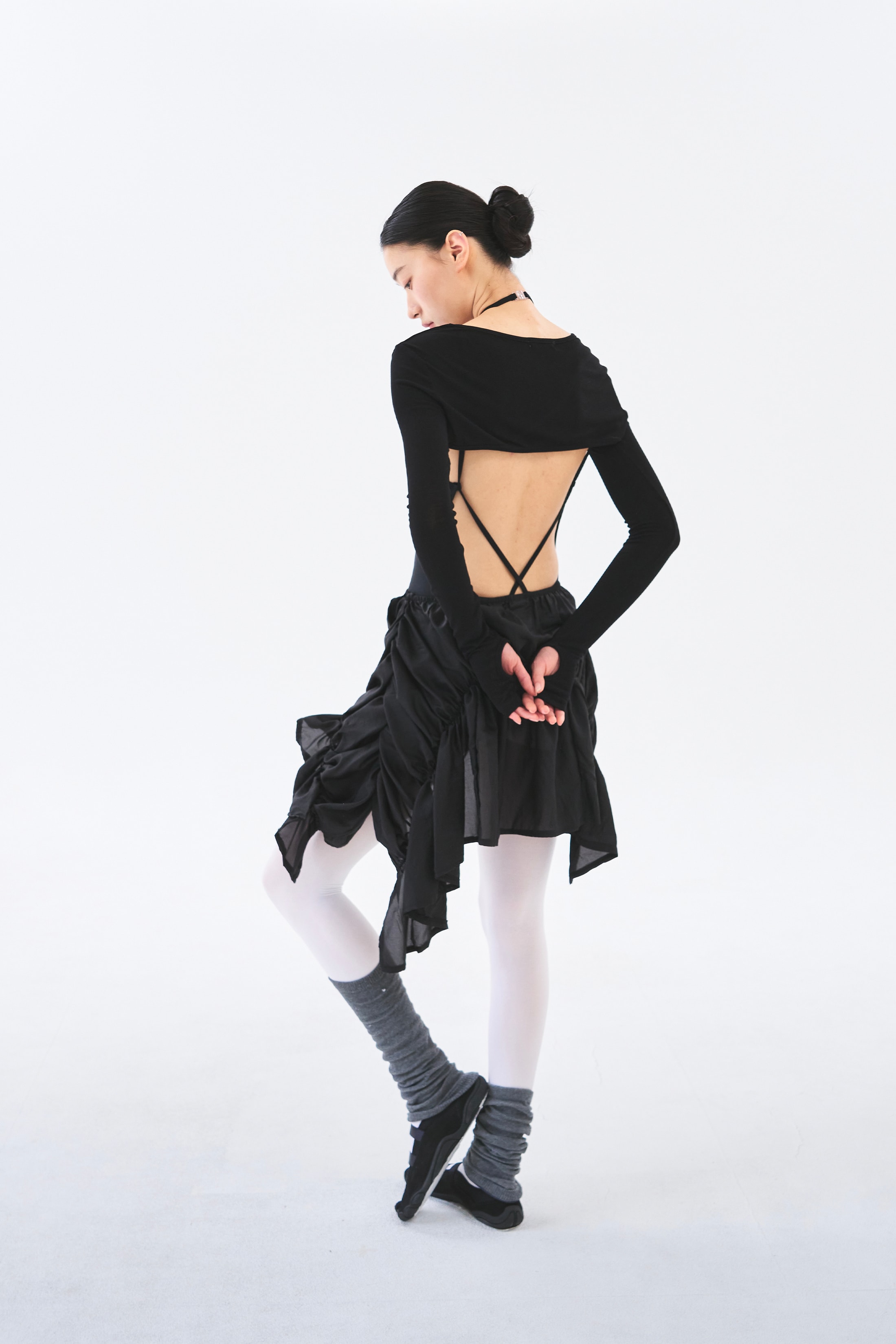 [Reorder]Contour Shrug _ Black