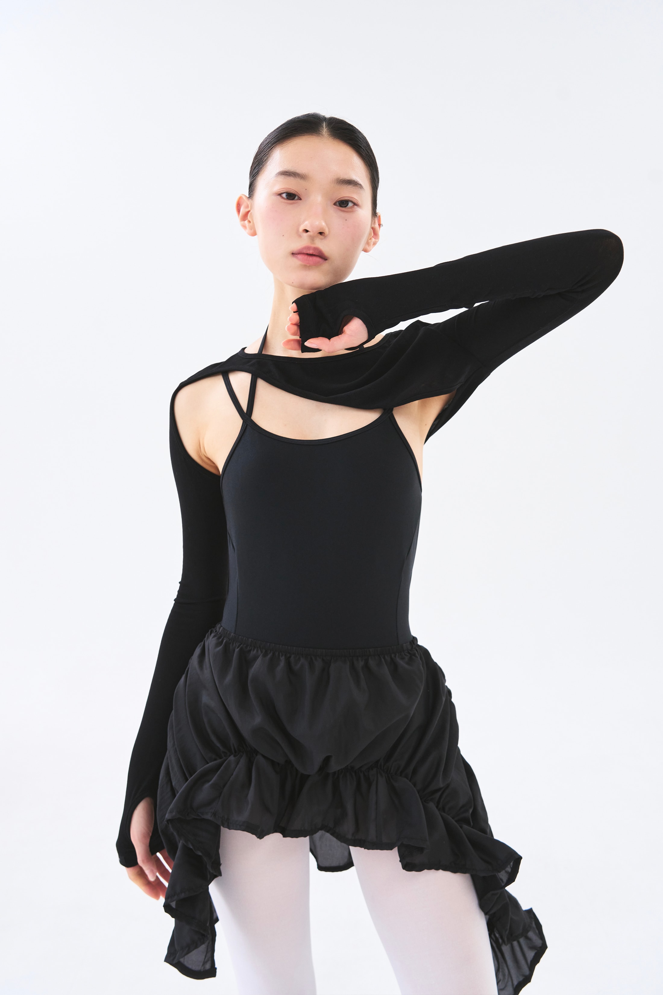 [Reorder]Contour Shrug _ Black