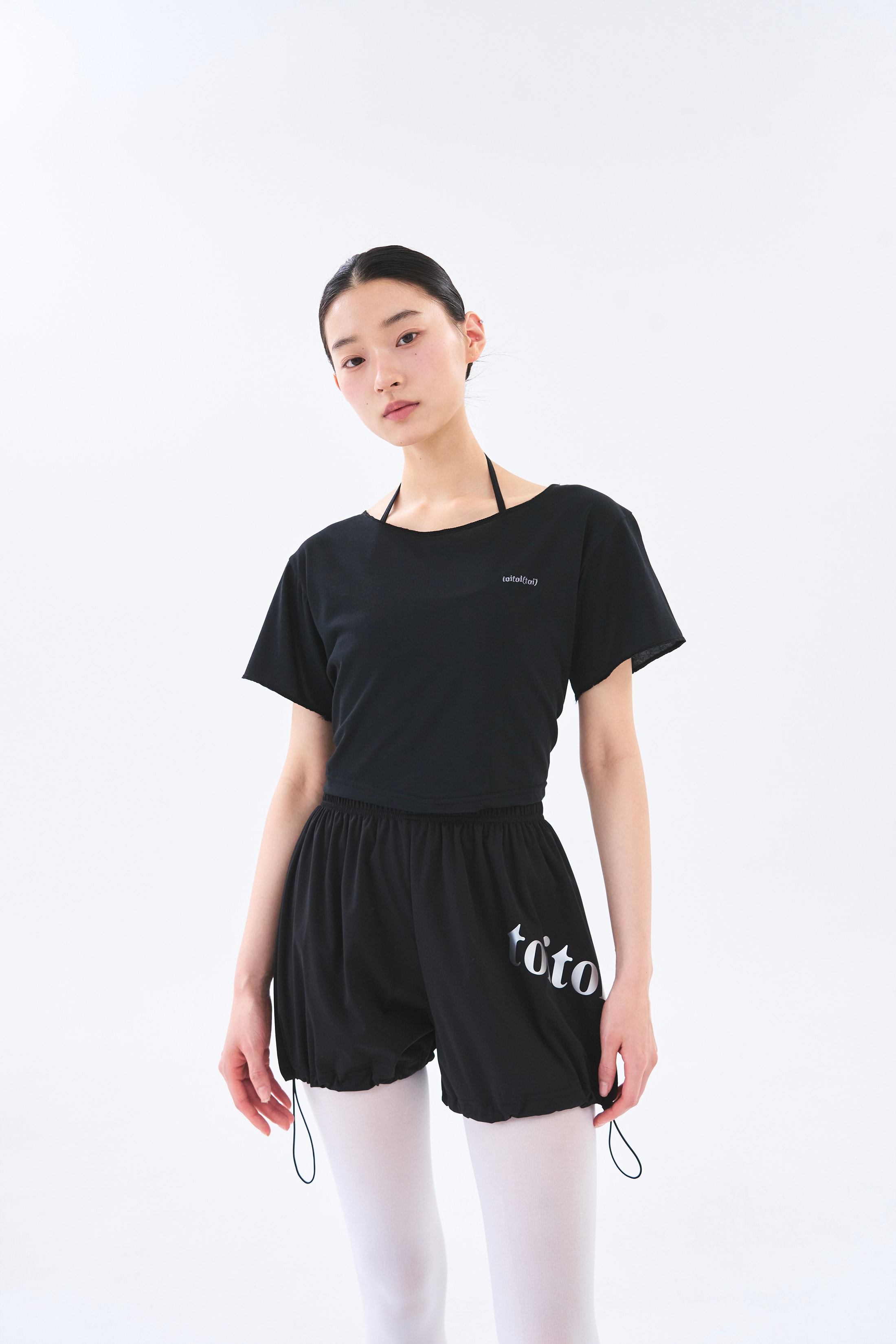 [4차 Reorder]Circle Back Crop Tee _ Black