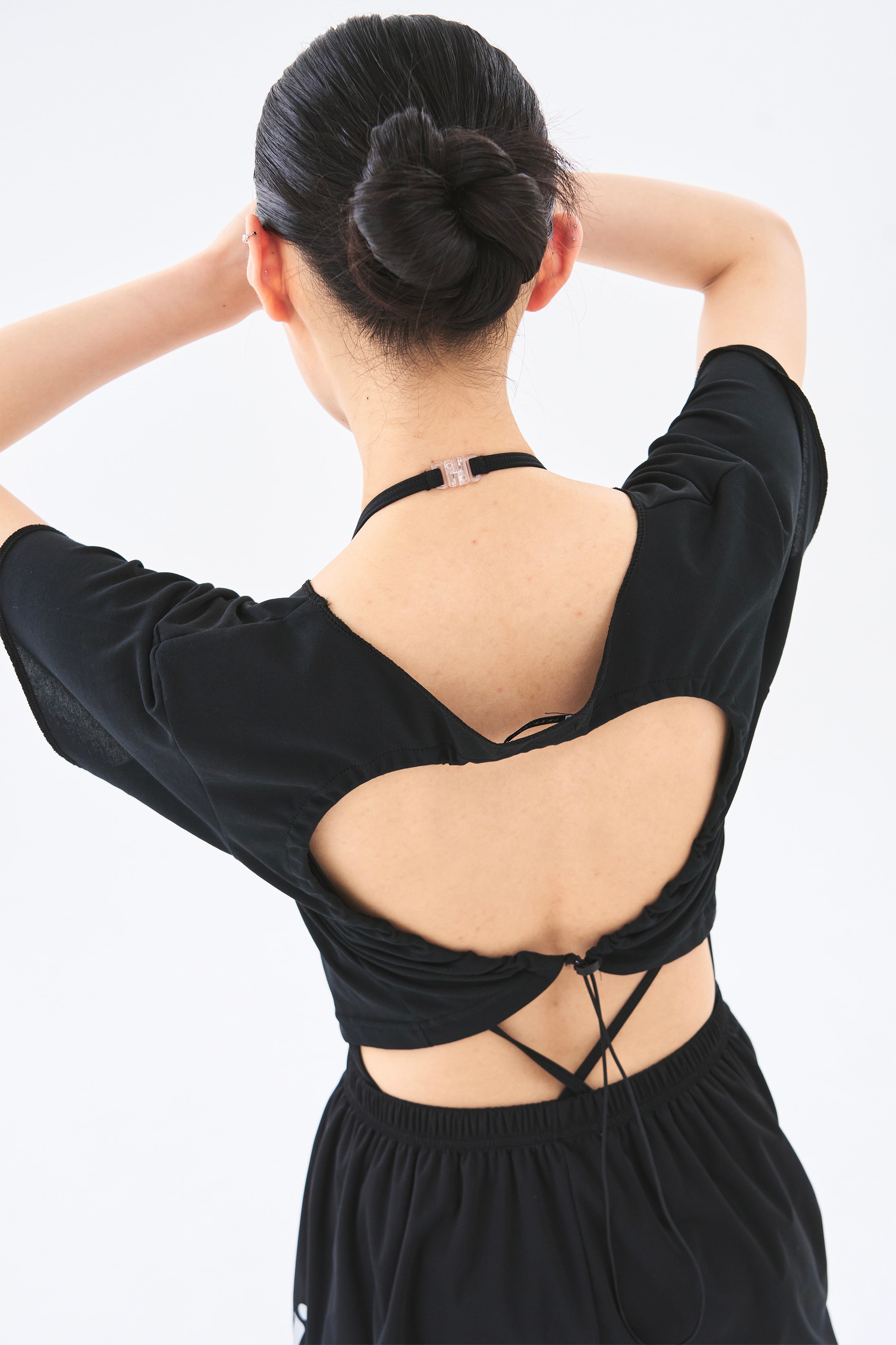 [4차 Reorder]Circle Back Crop Tee _ Black