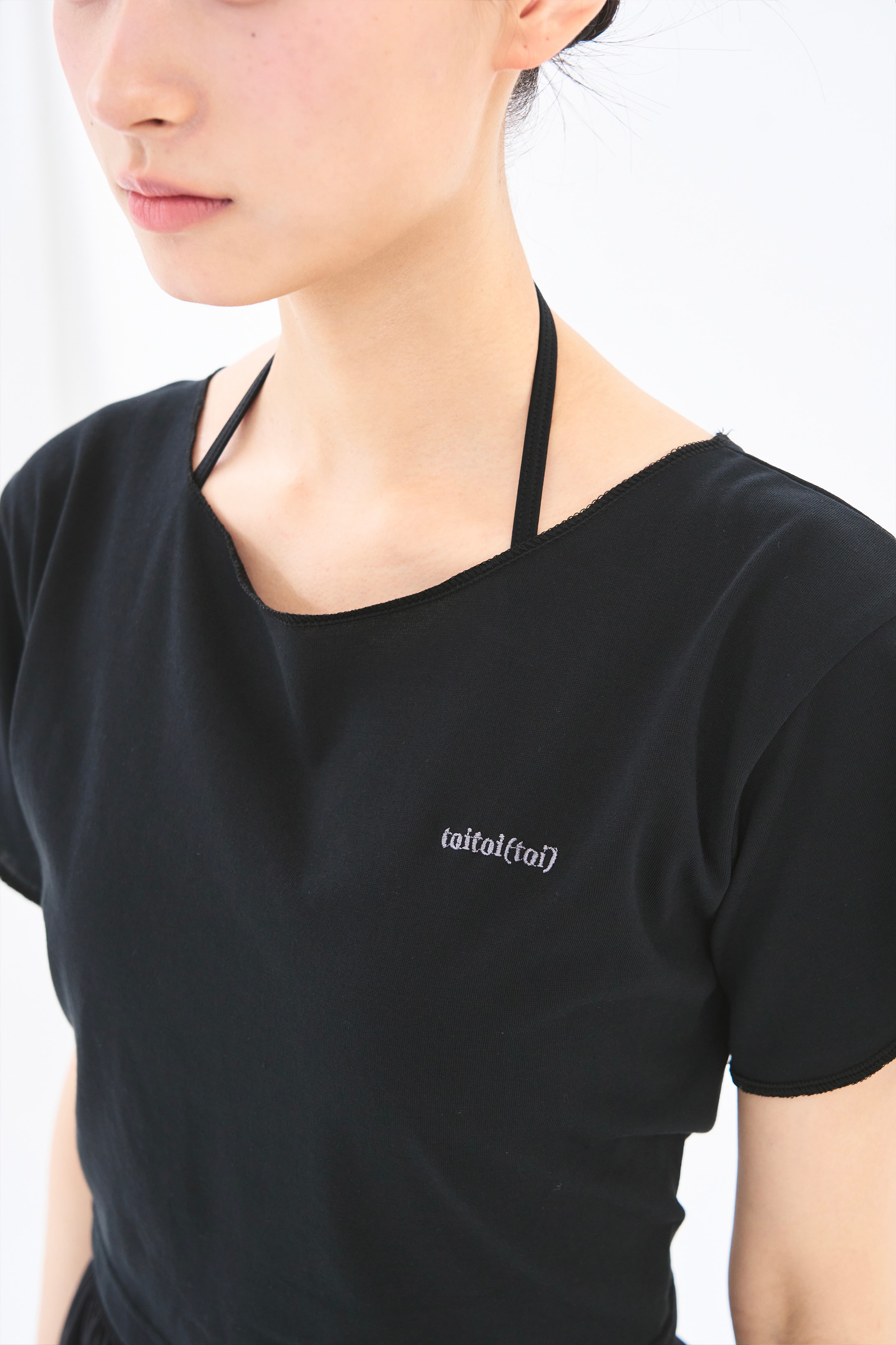 [4차 Reorder]Circle Back Crop Tee _ Black