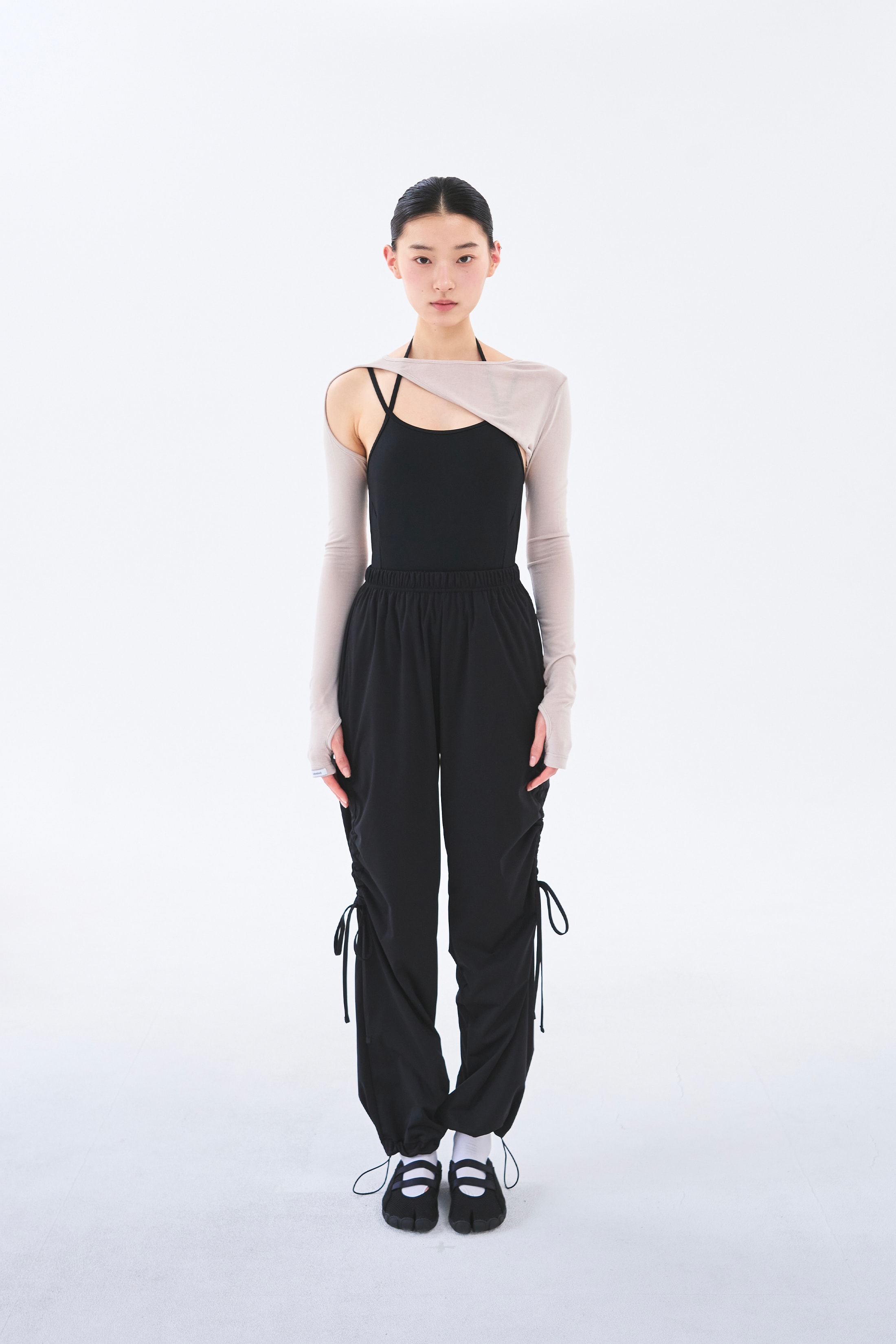 [Reorder]Contour Shrug _ Skin Beige