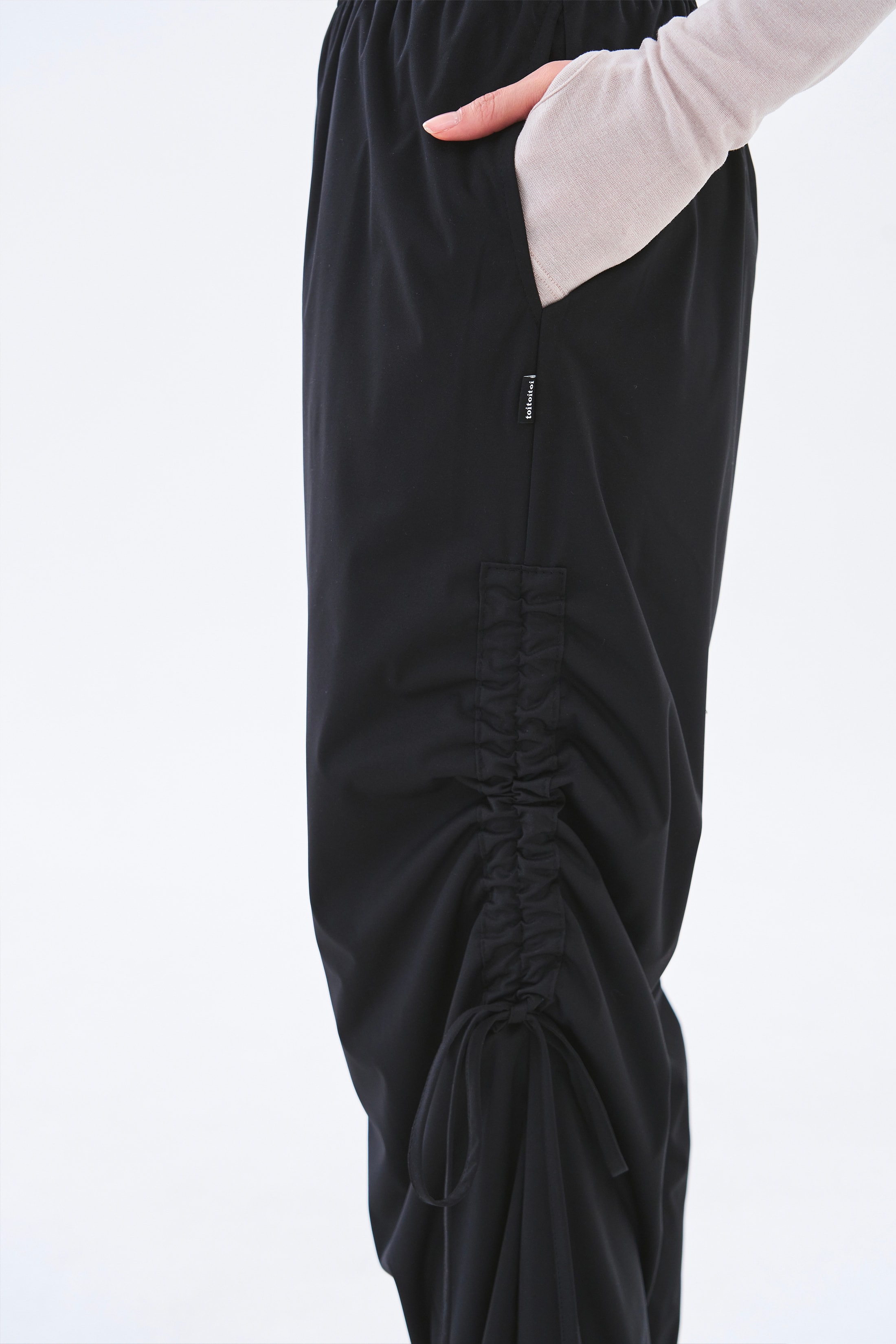 [13차 Reorder]Bow Warm-up Pants _ BLACK