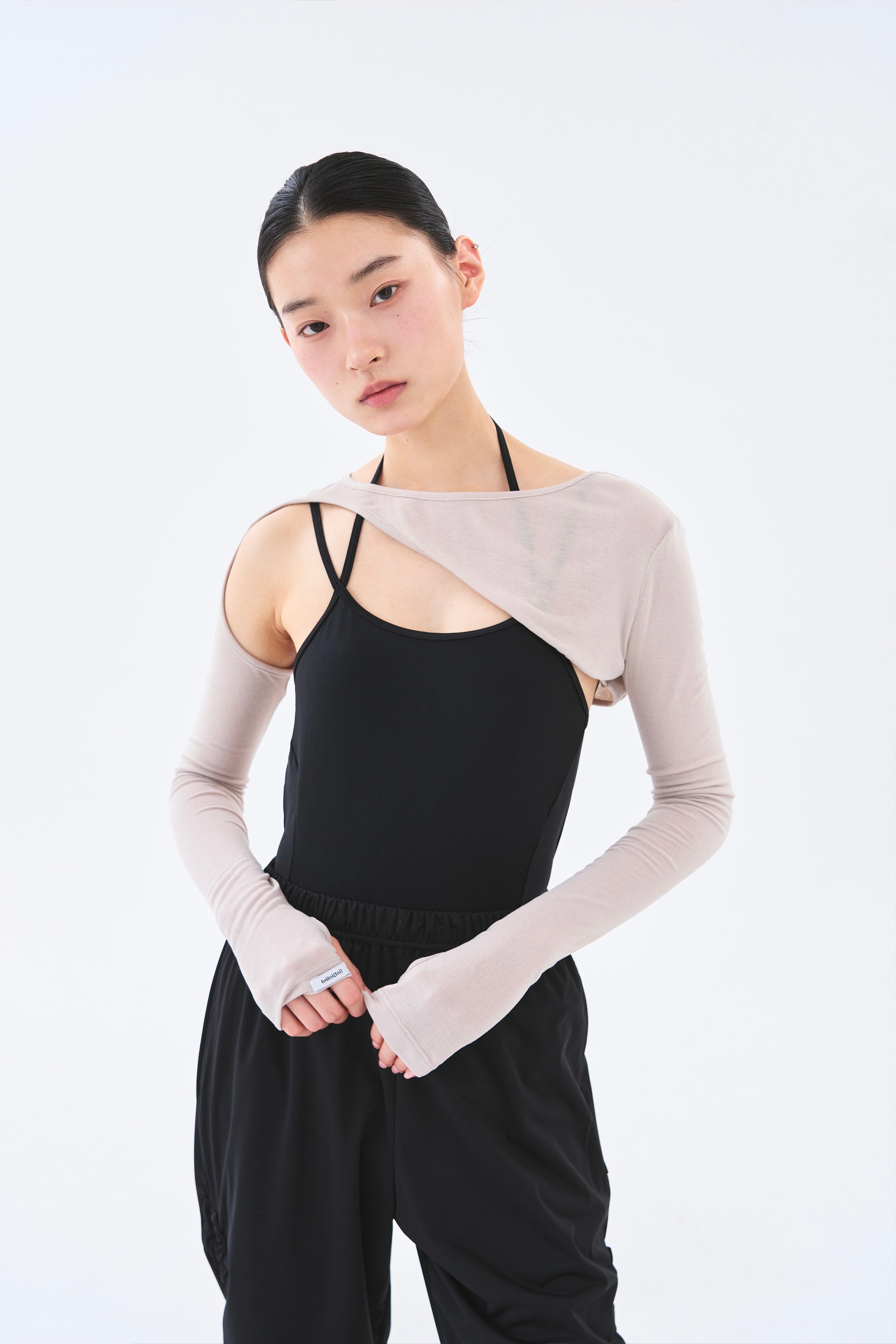 [Reorder]Contour Shrug _ Skin Beige