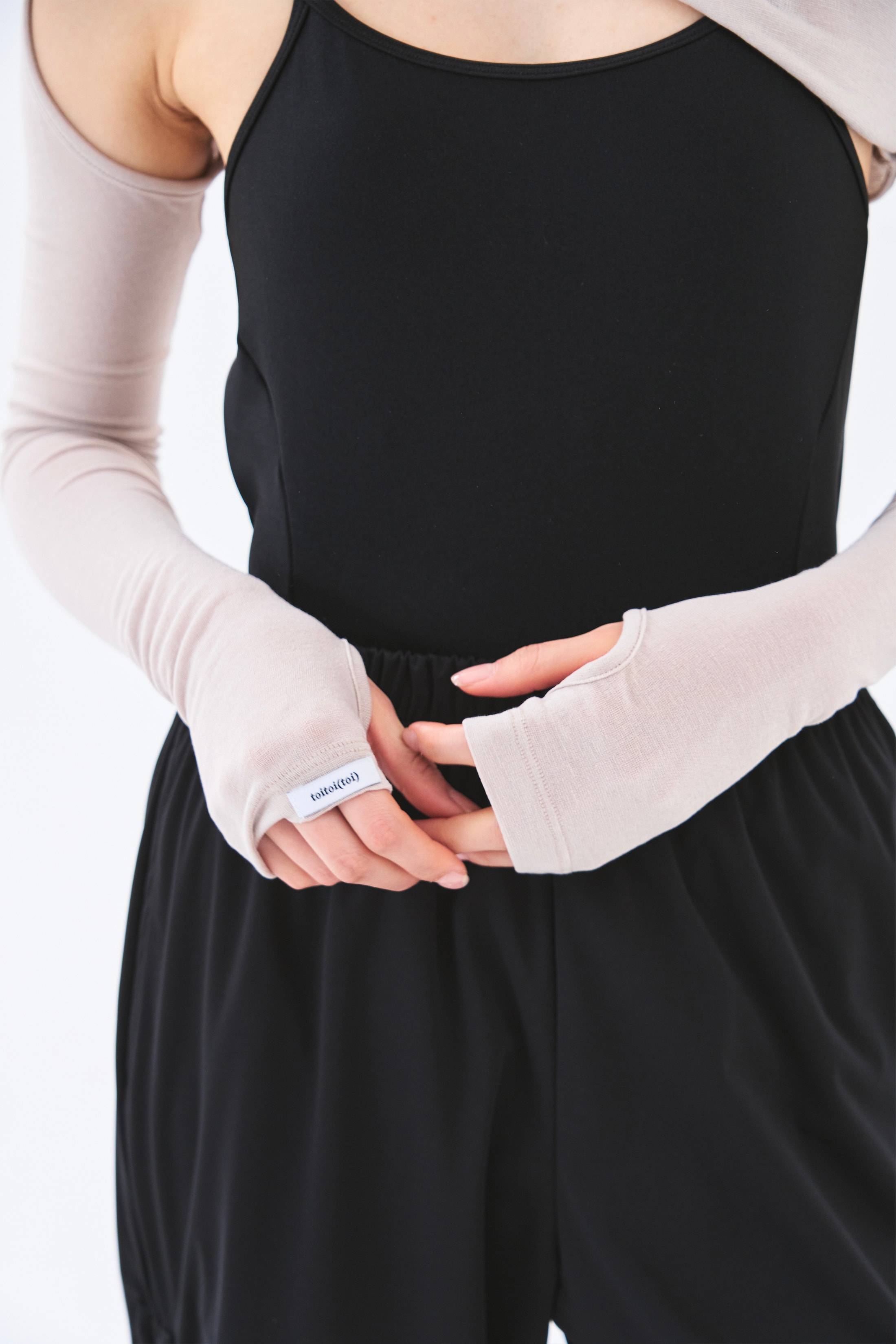 [Reorder]Contour Shrug _ Skin Beige