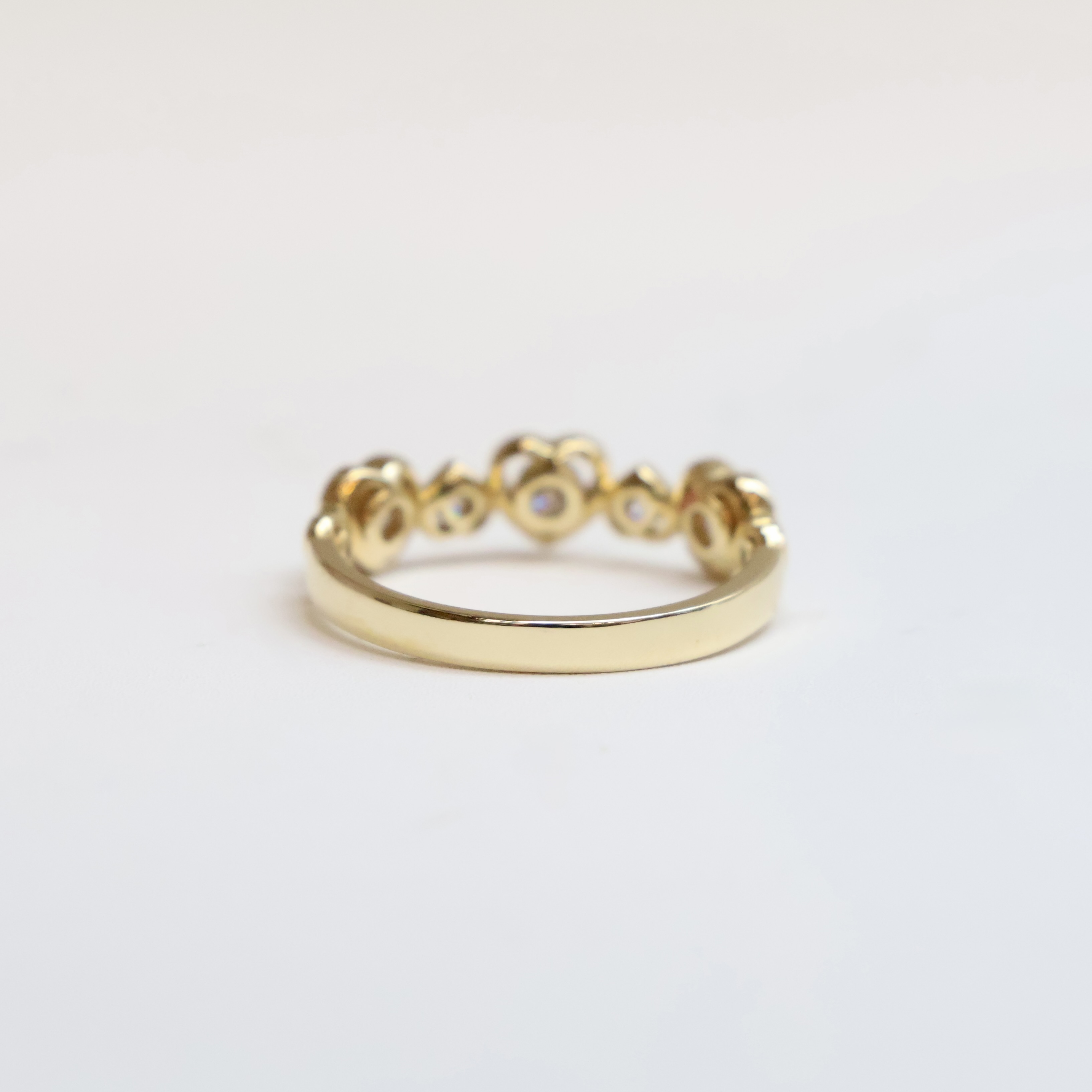 Half Heart Ring (Lab diamond)