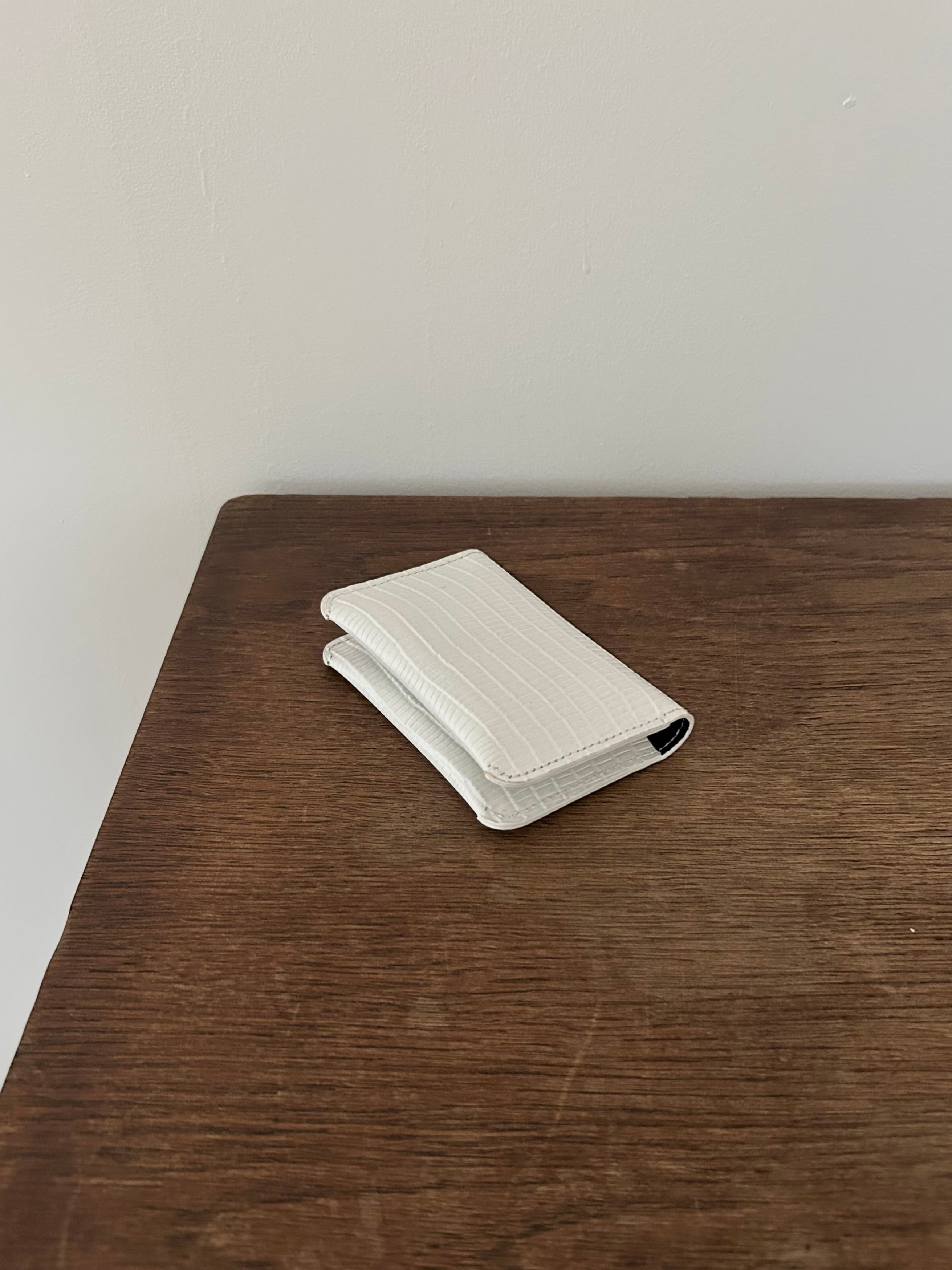Lizard card pocket (White)
