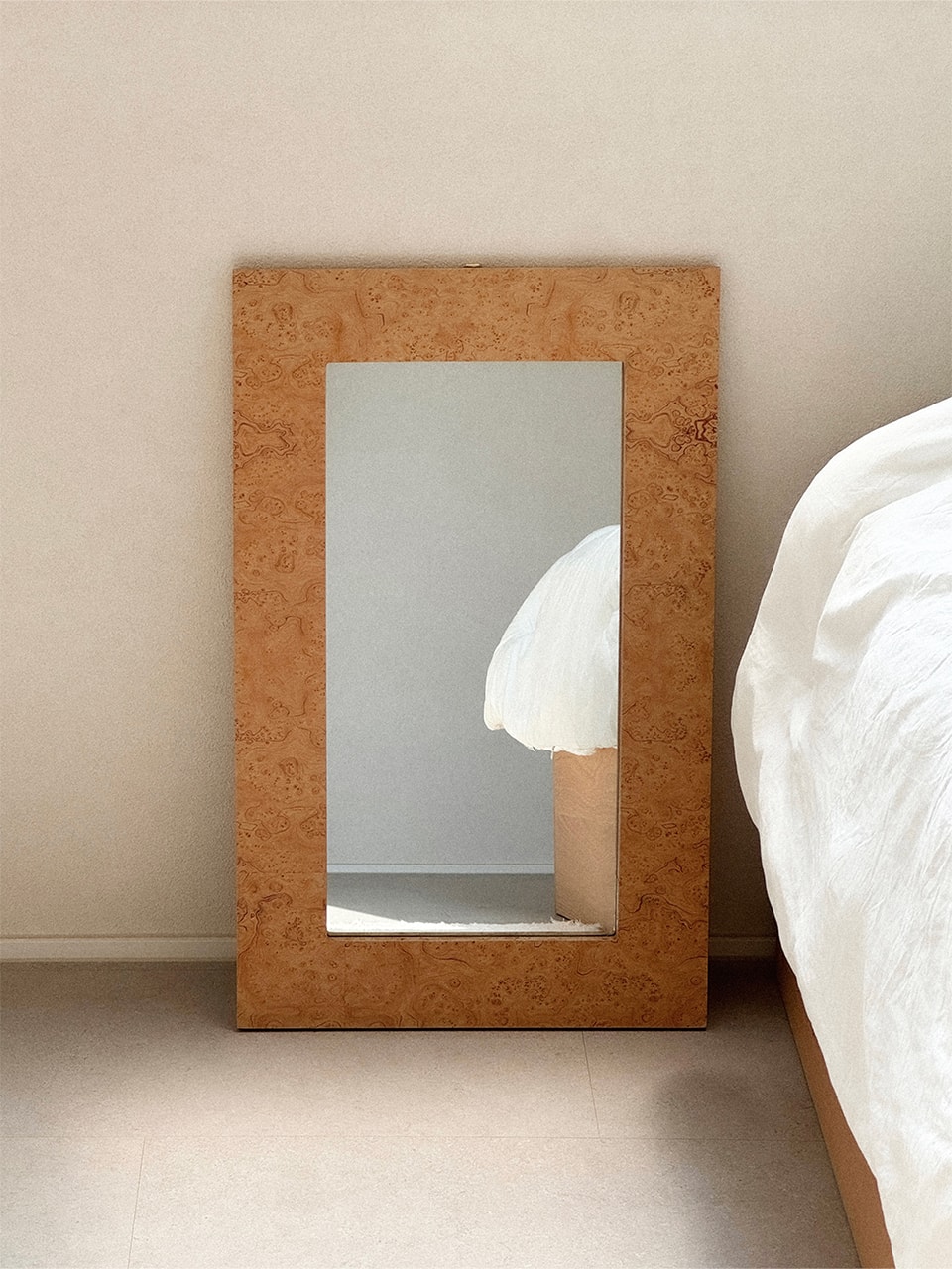 Briar burl wood mirror (브리어 벌우드 미러)