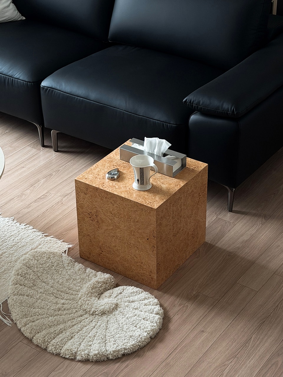 Briar burl wood cube side table (브리어 벌우드 큐브 사이드 테이블)