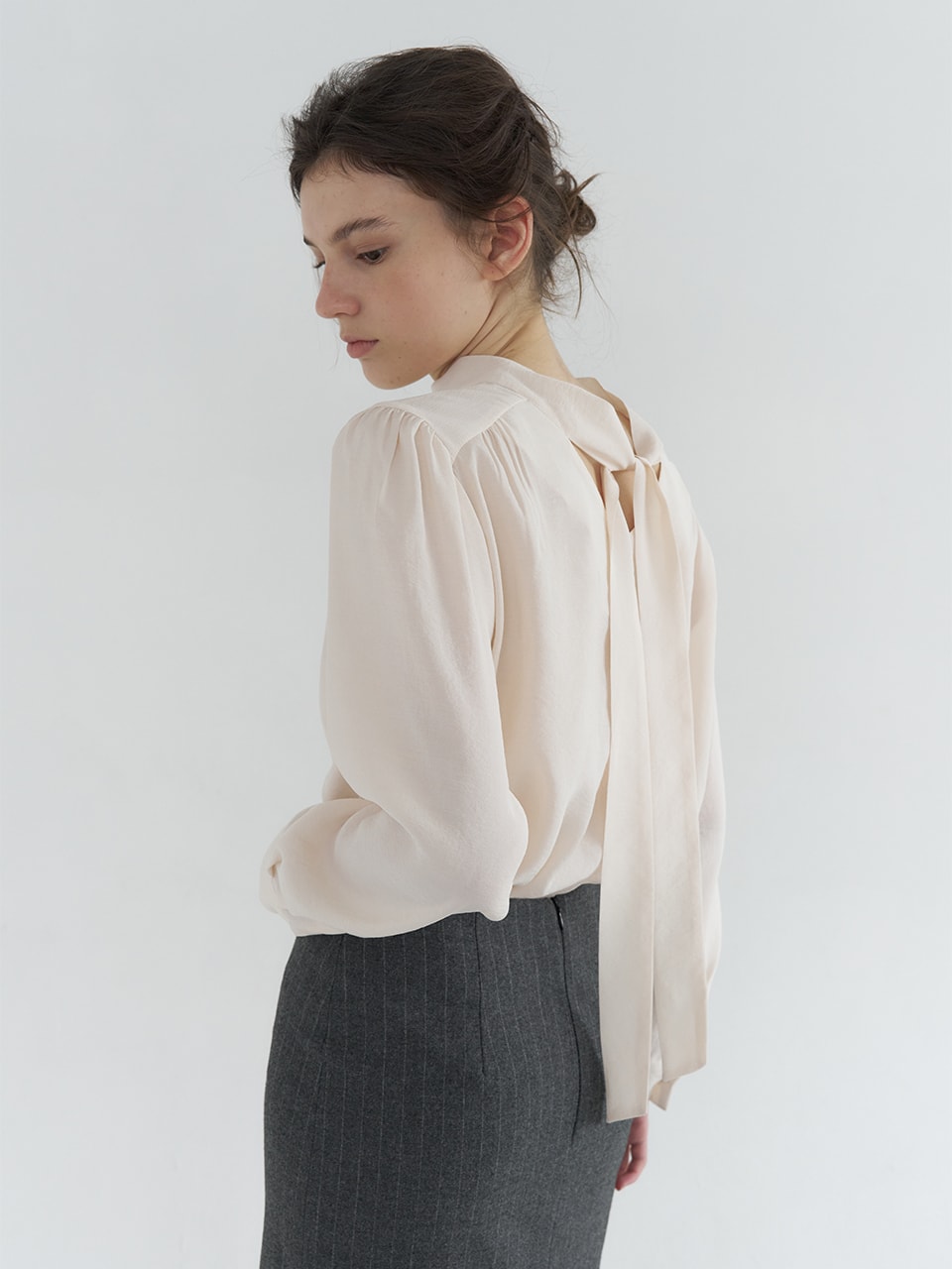 TWO-WAY LONG SLEEVE TIE BLOUSE_CREAM