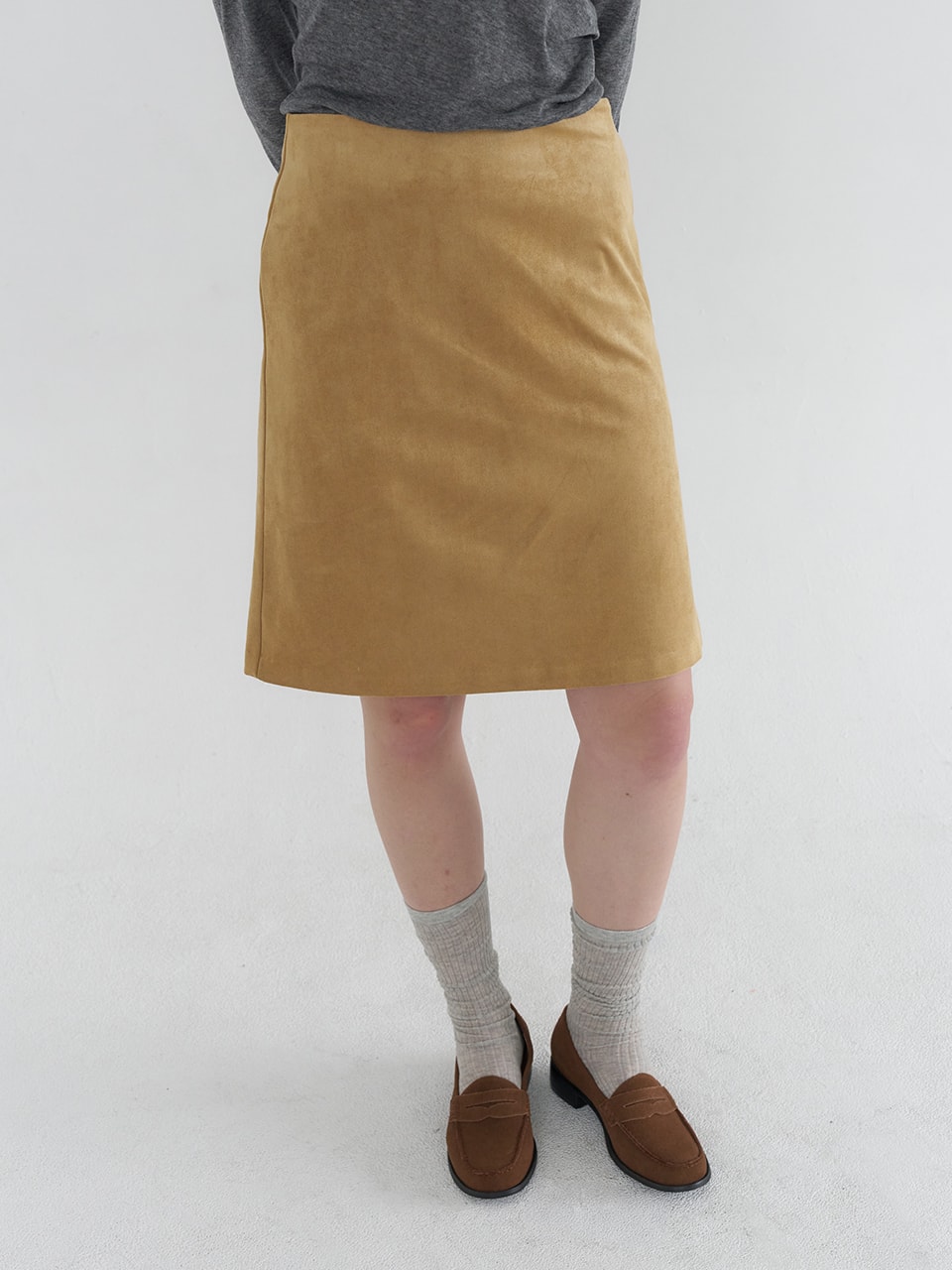 FAUX SUEDE BASIC SKIRT_MUSTARD