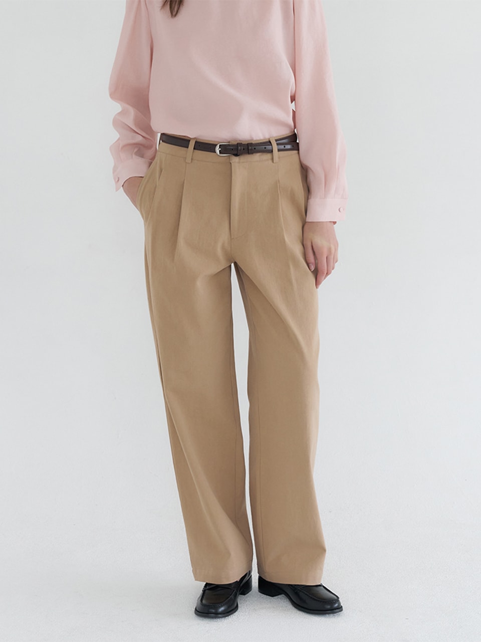 TUCK DETAIL WIDE COTTON PANTS_BEIGE