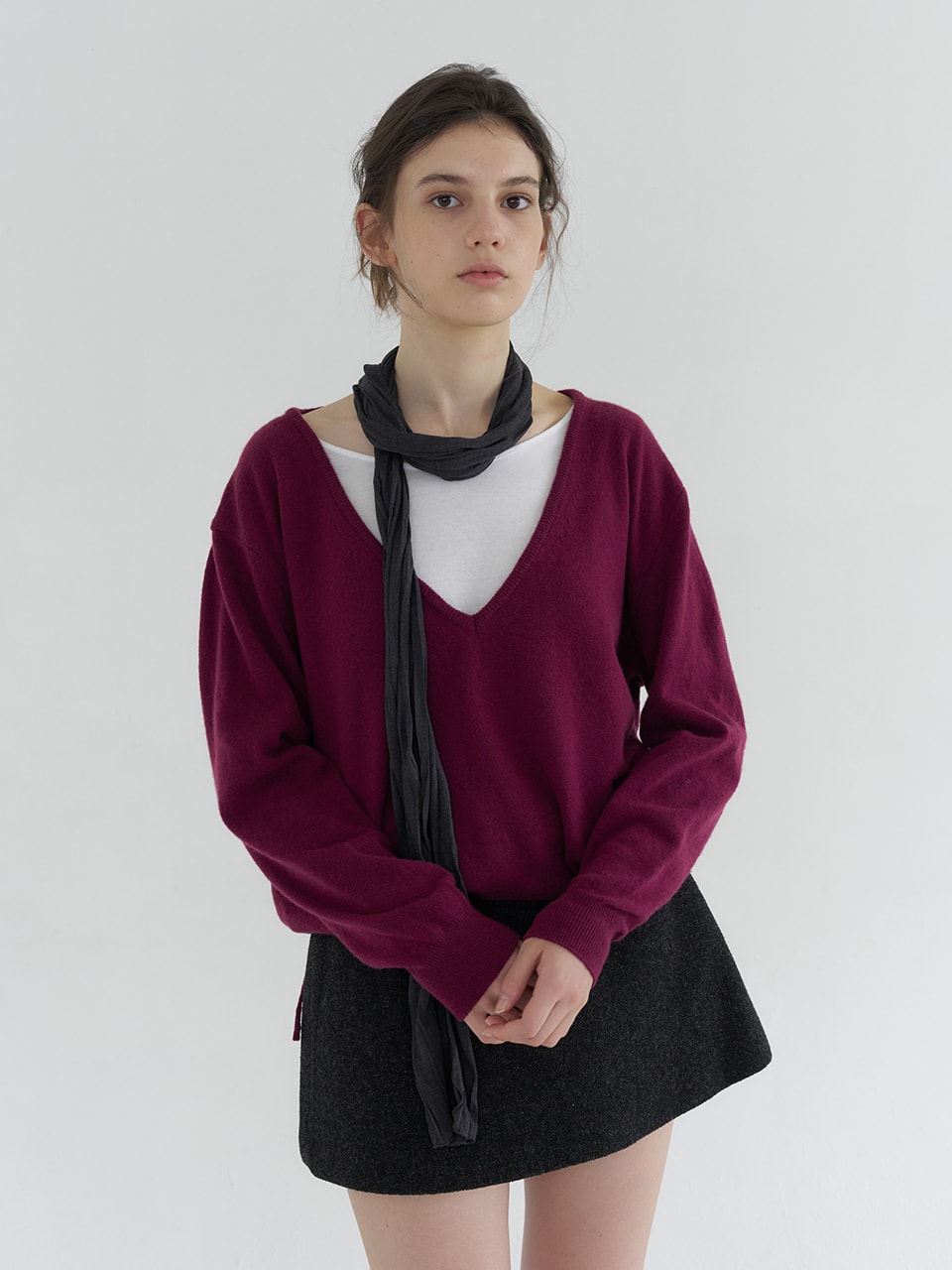 DEEP V-NECK STRING WOOL BLENDED KNIT_GRAPE