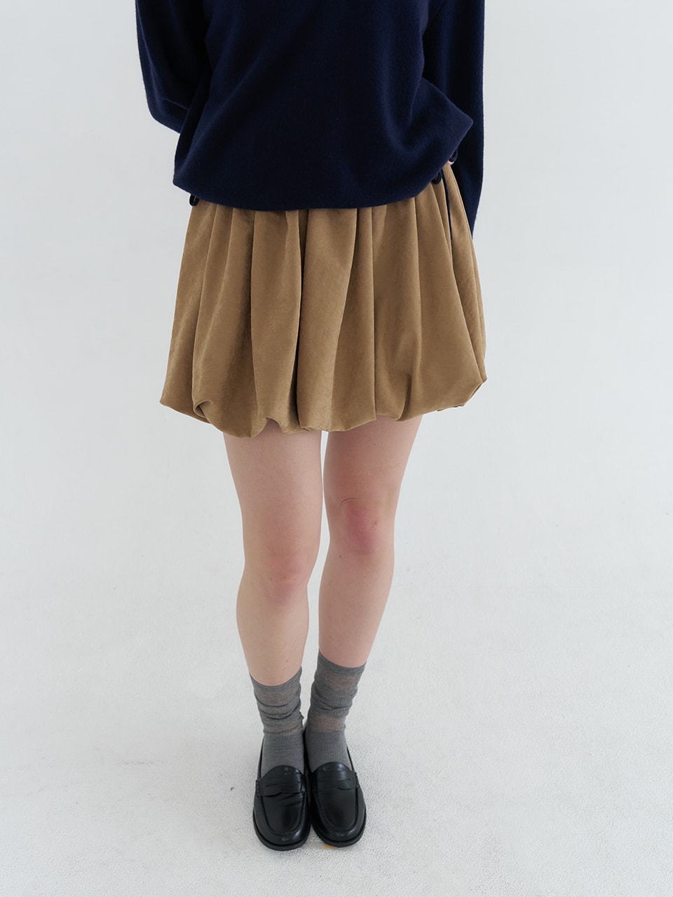 FAUX SUEDE BALLOON MINI SKIRT_BEIGE