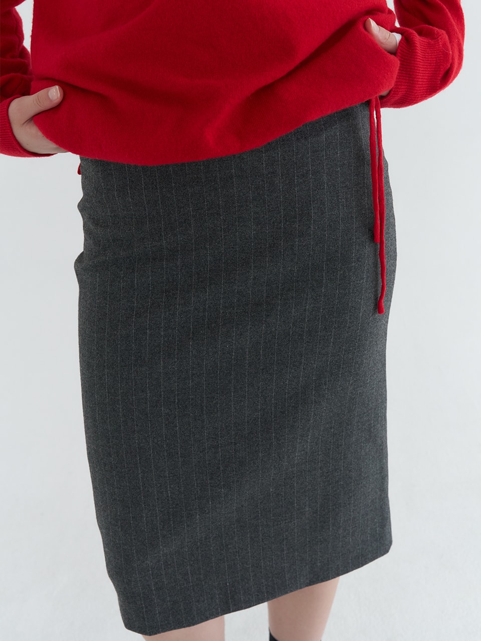 STRIPE MIDI SKIRT_CHARCOAL