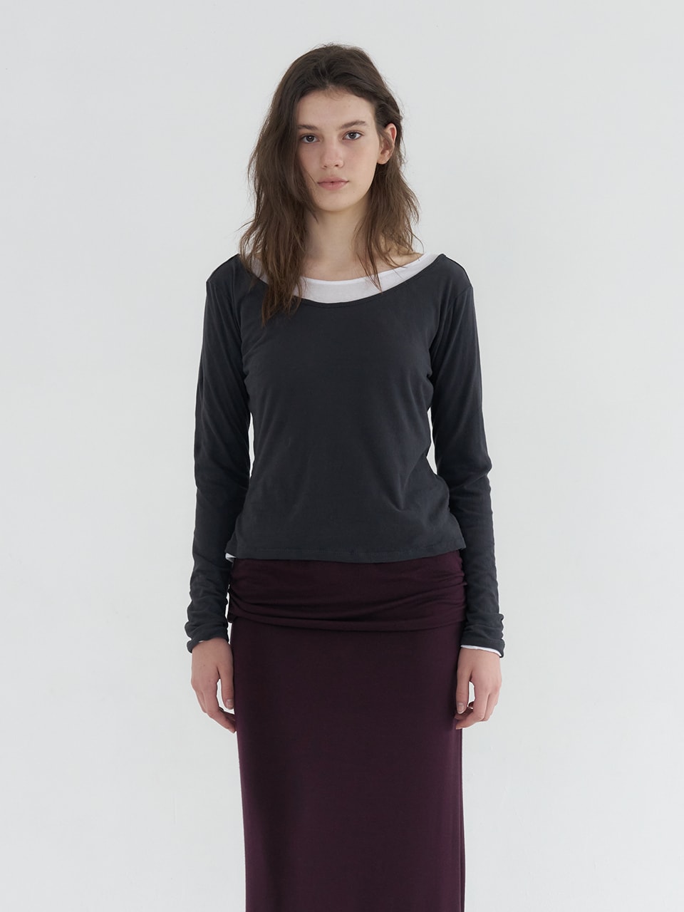 V NECK SOFT LONG SLEEVE T-SHIRT_2COLOR