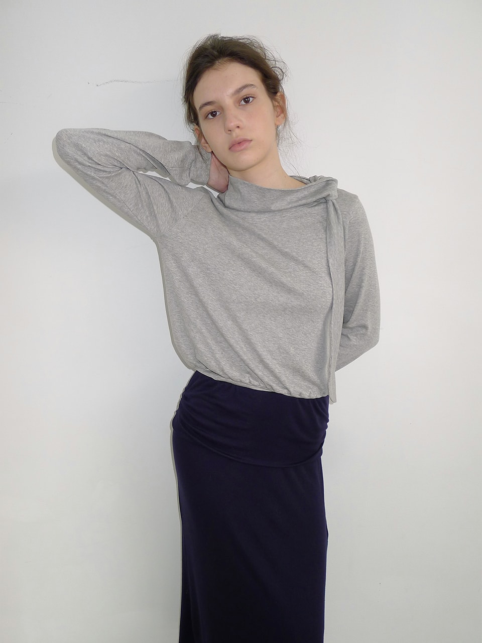 DRAPE RIBBON NECK T-SHIRT_2COLOR