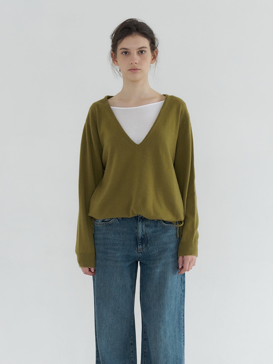 DEEP V-NECK STRING WOOL BLENDED KNIT_OLIVE GREEN