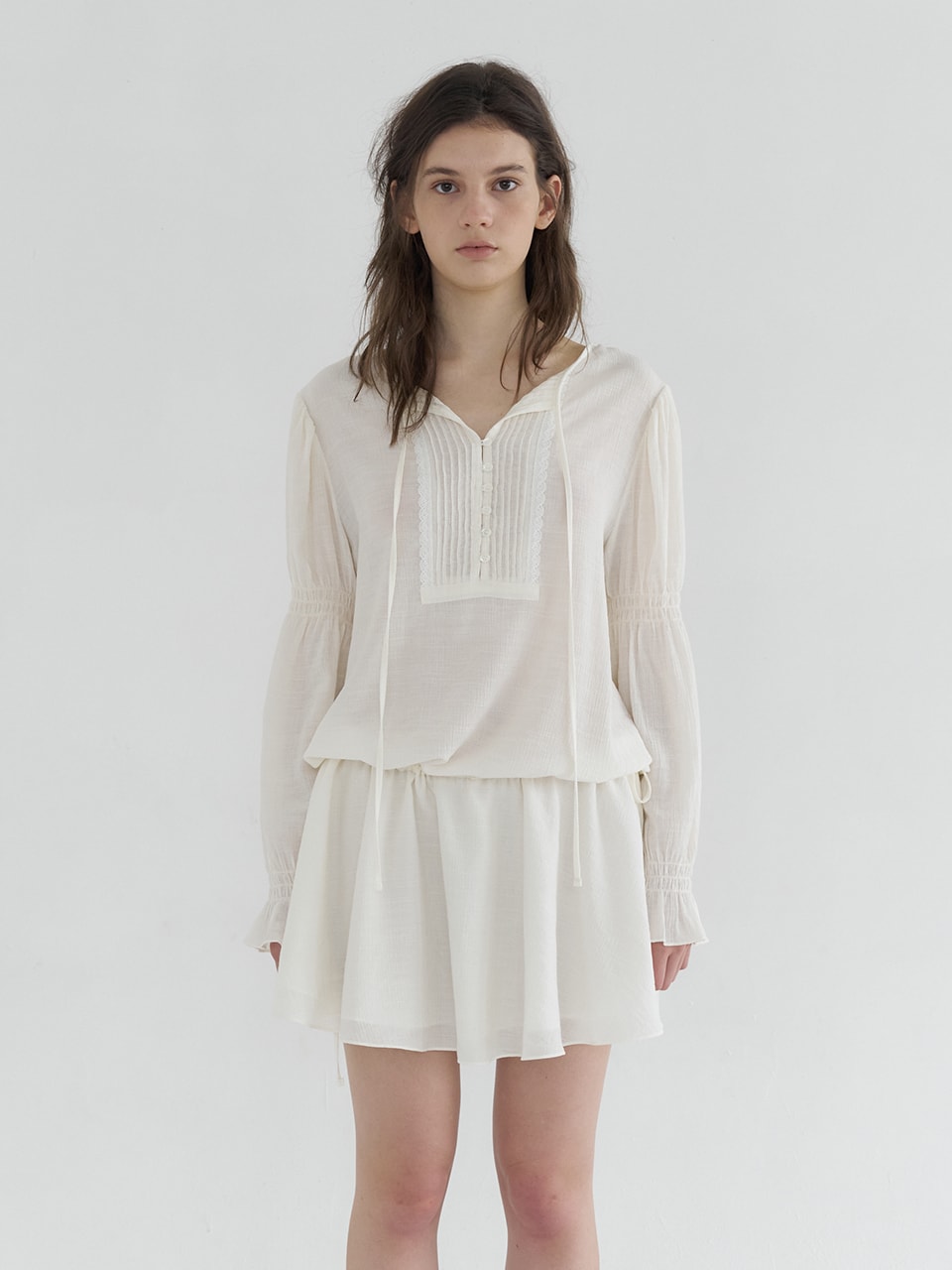 LACE PINTUCK ONEPIECE_IVORY