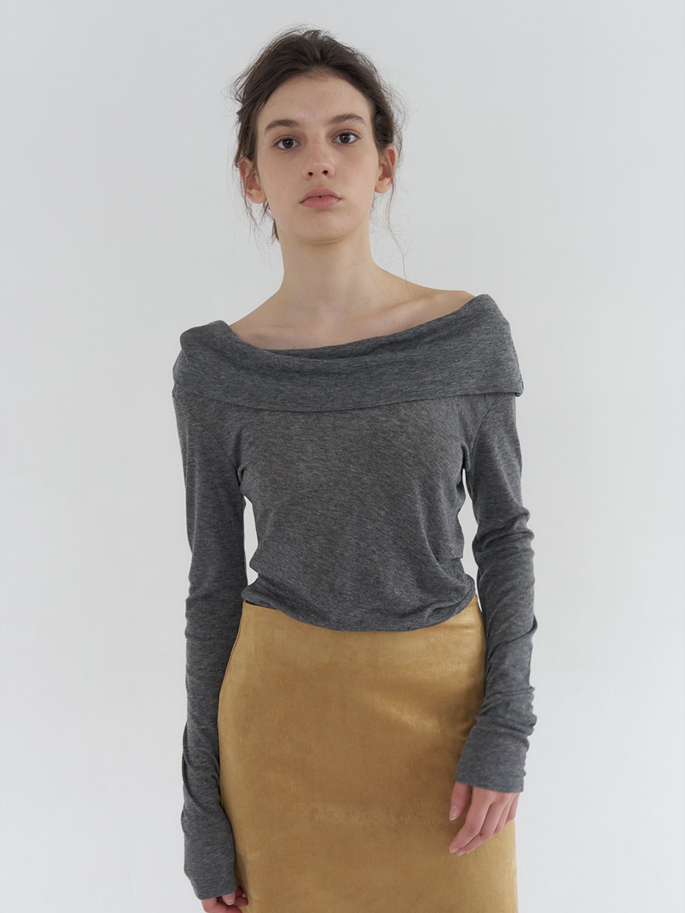 DRAPE OFF-SHOULDER LONG SLEEVE T-SHIRT_2COLOR