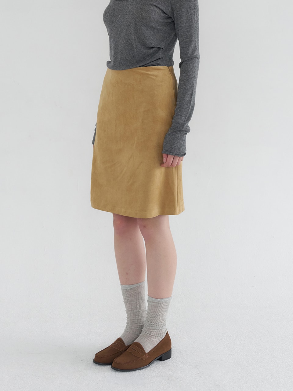 FAUX SUEDE BASIC SKIRT_MUSTARD