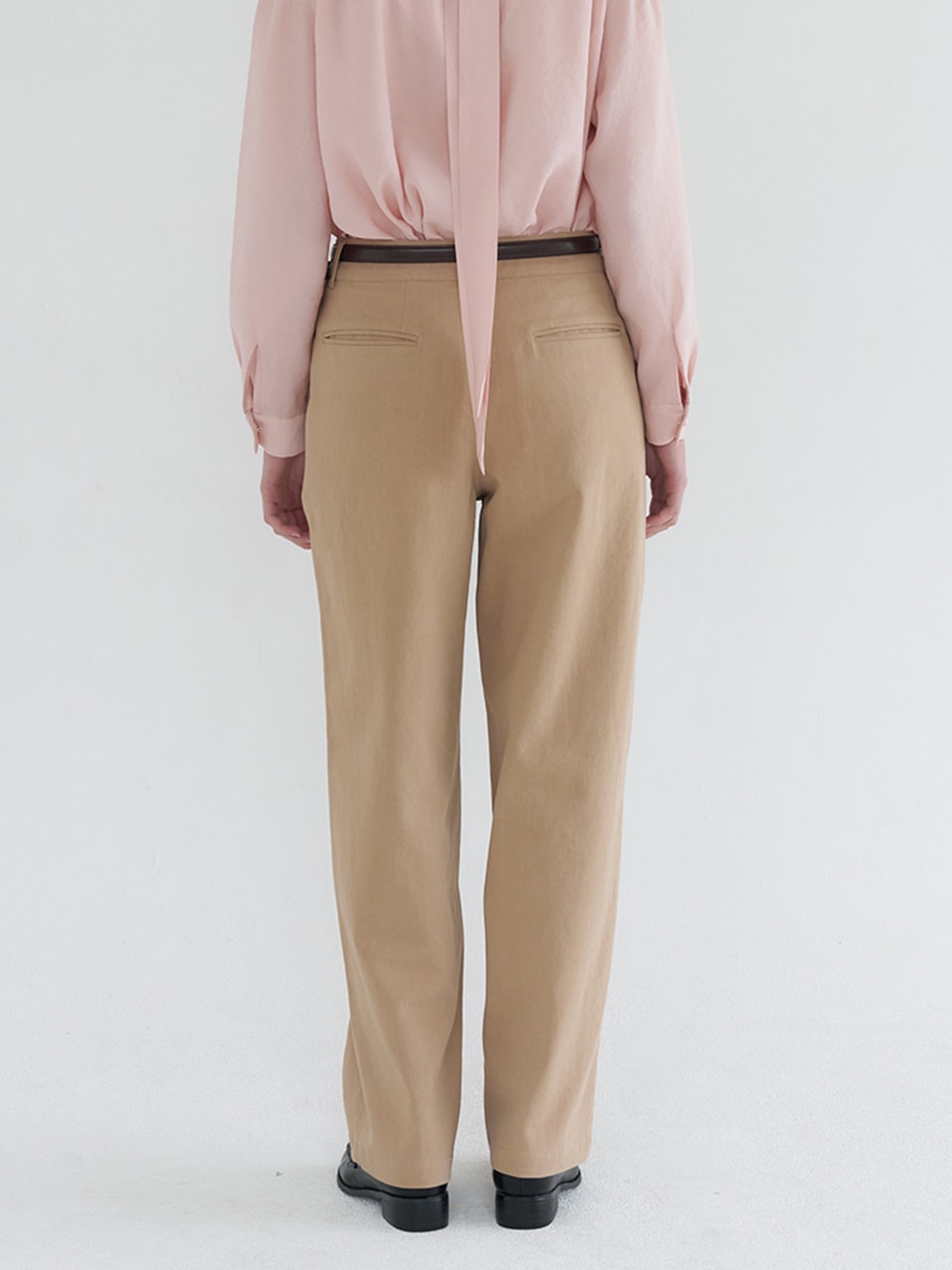 TUCK DETAIL WIDE COTTON PANTS_BEIGE