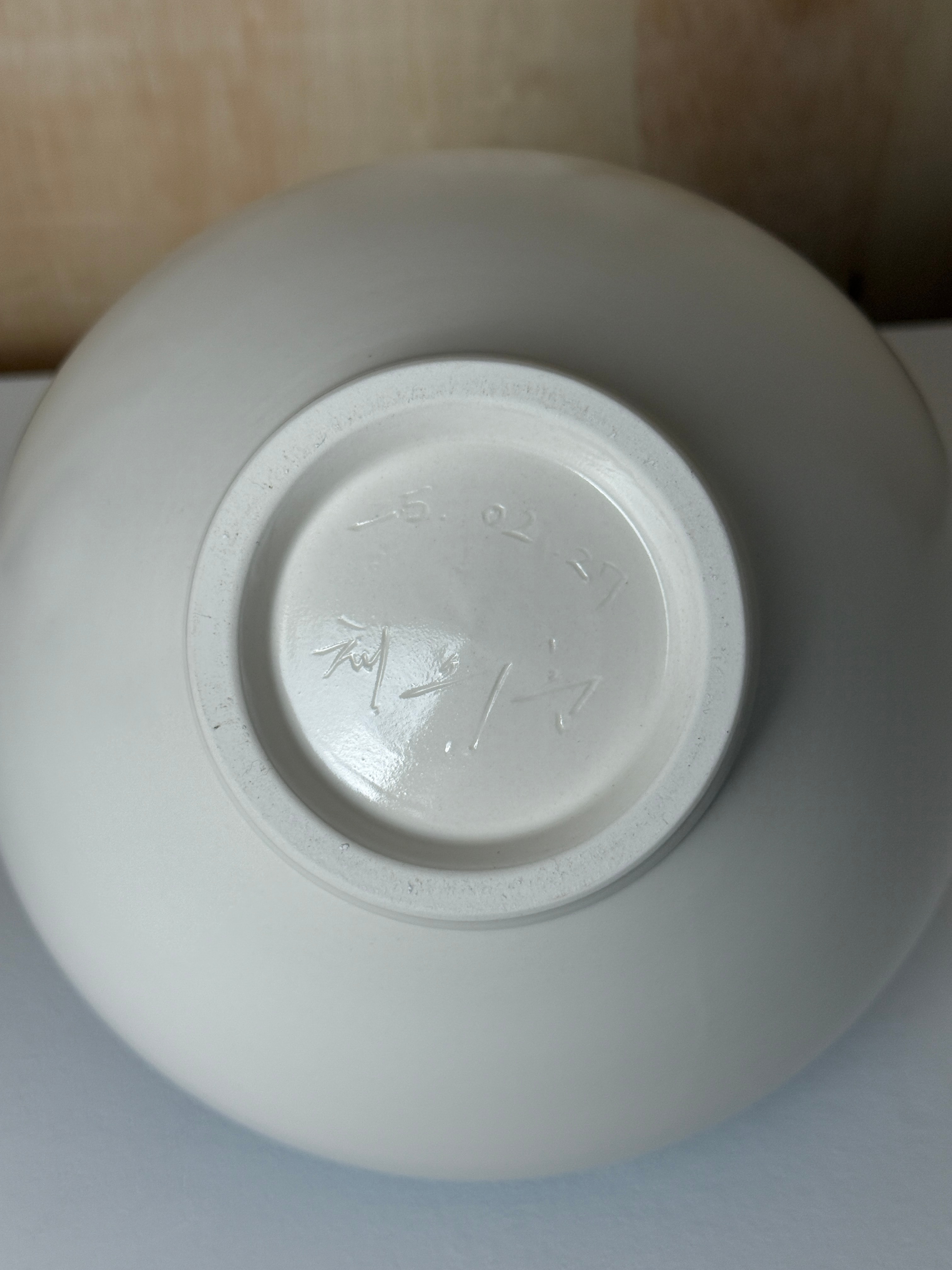 Moon jar
