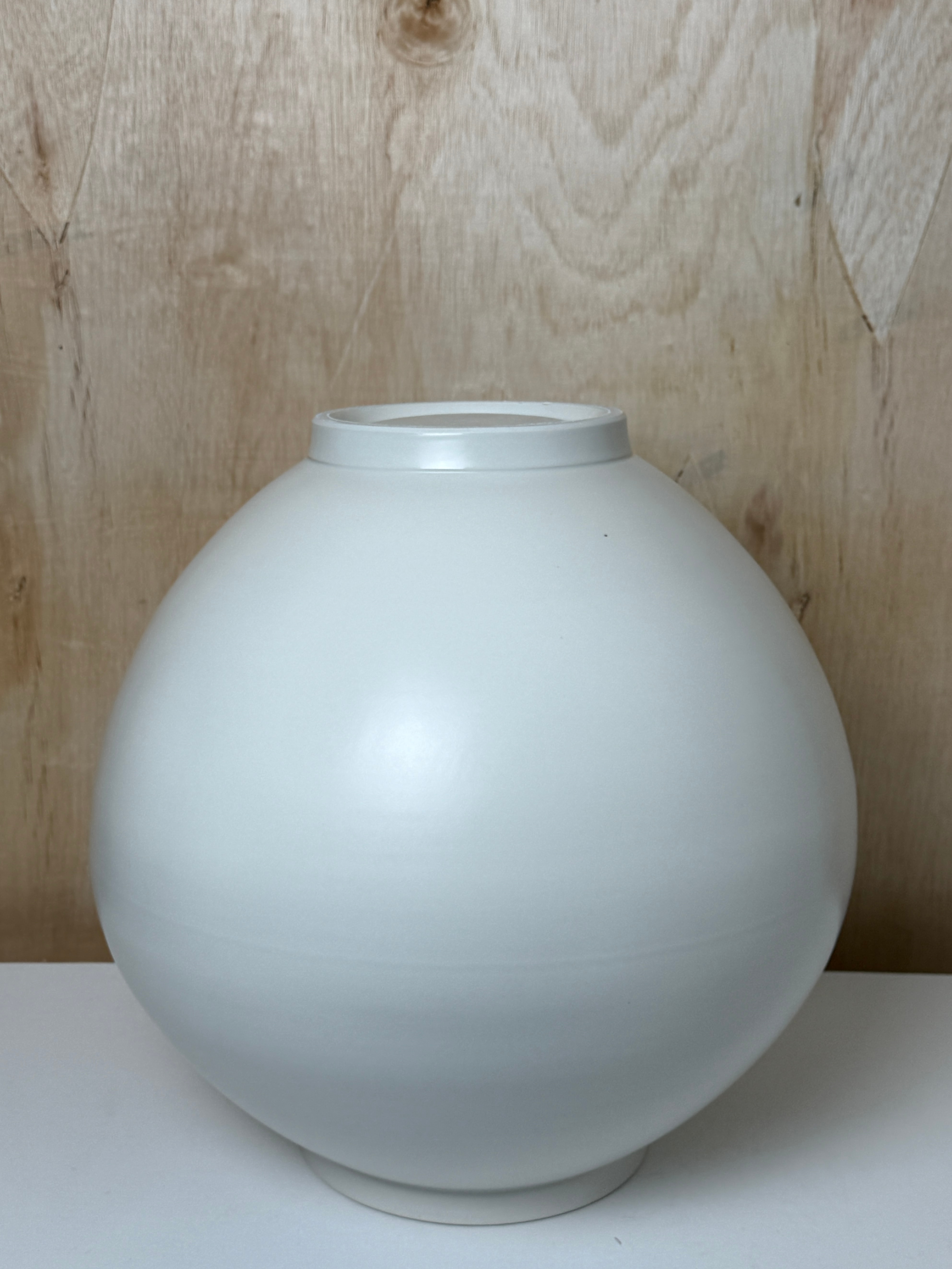 Moon Jar / Matt