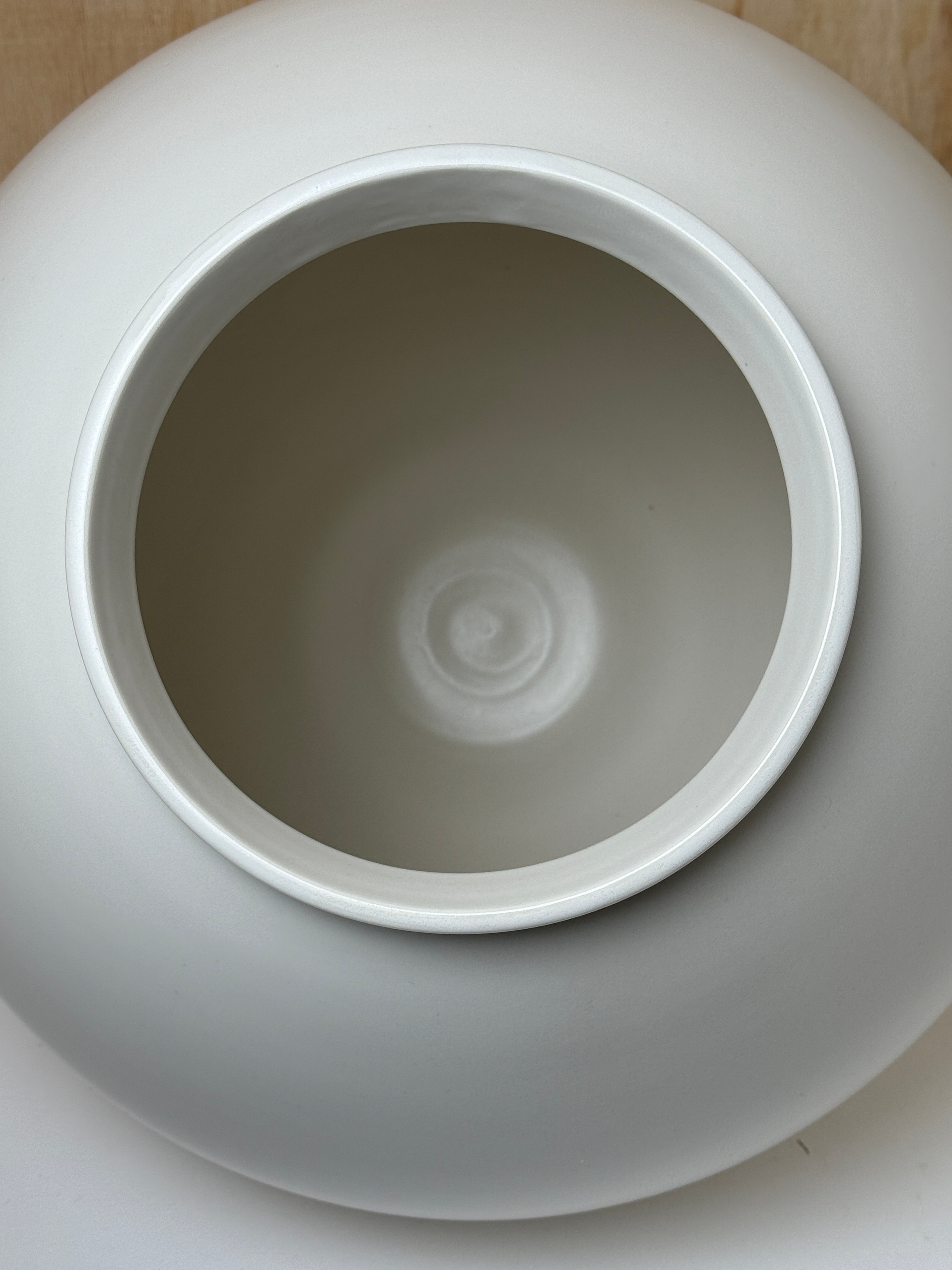 Moon Jar / Matt