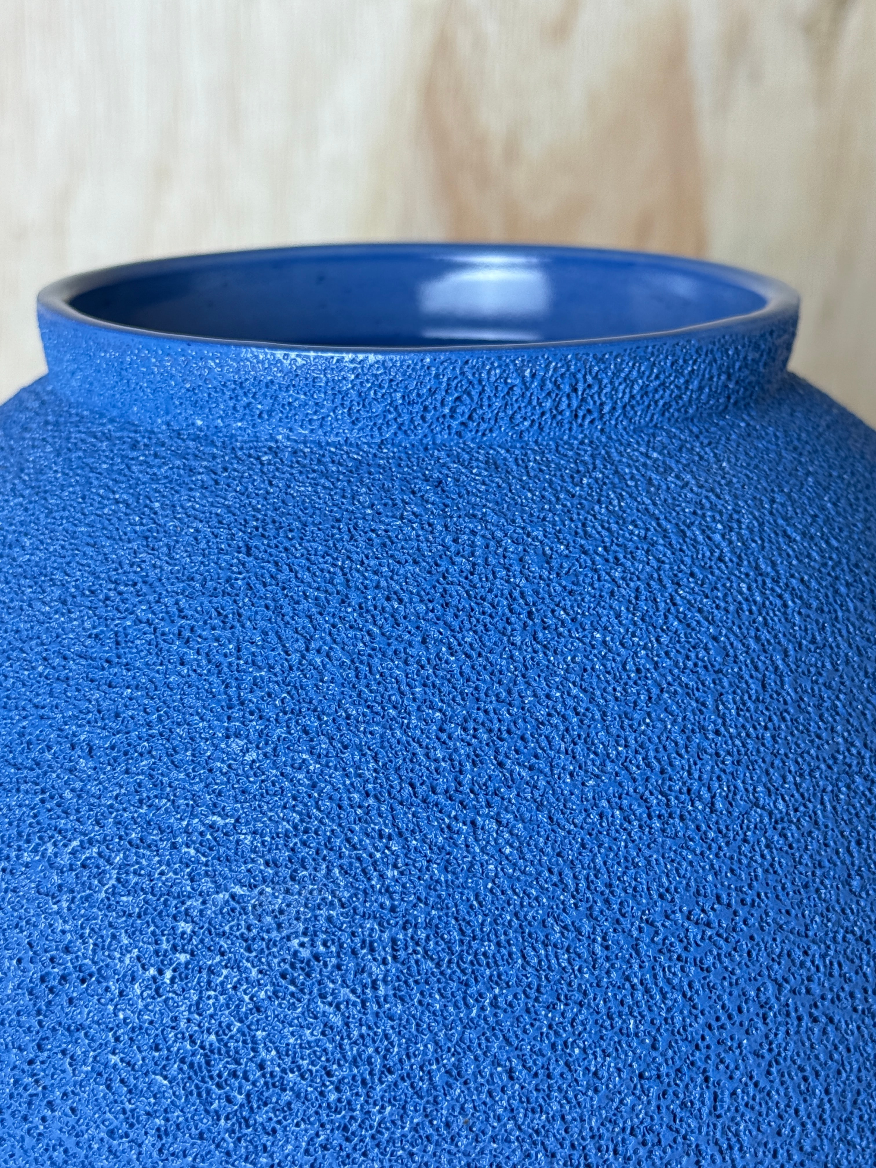 Moon jar