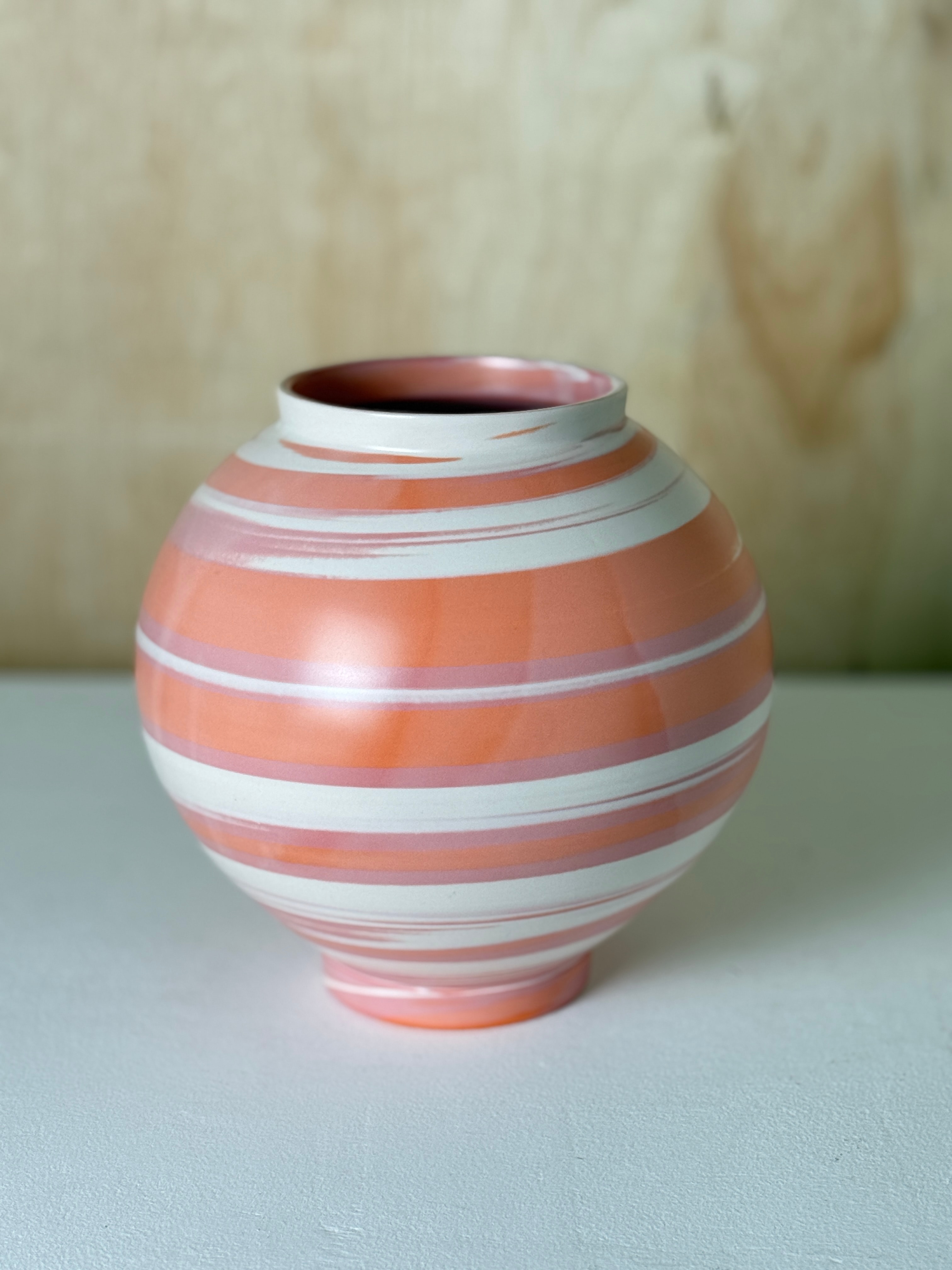 Moon jar