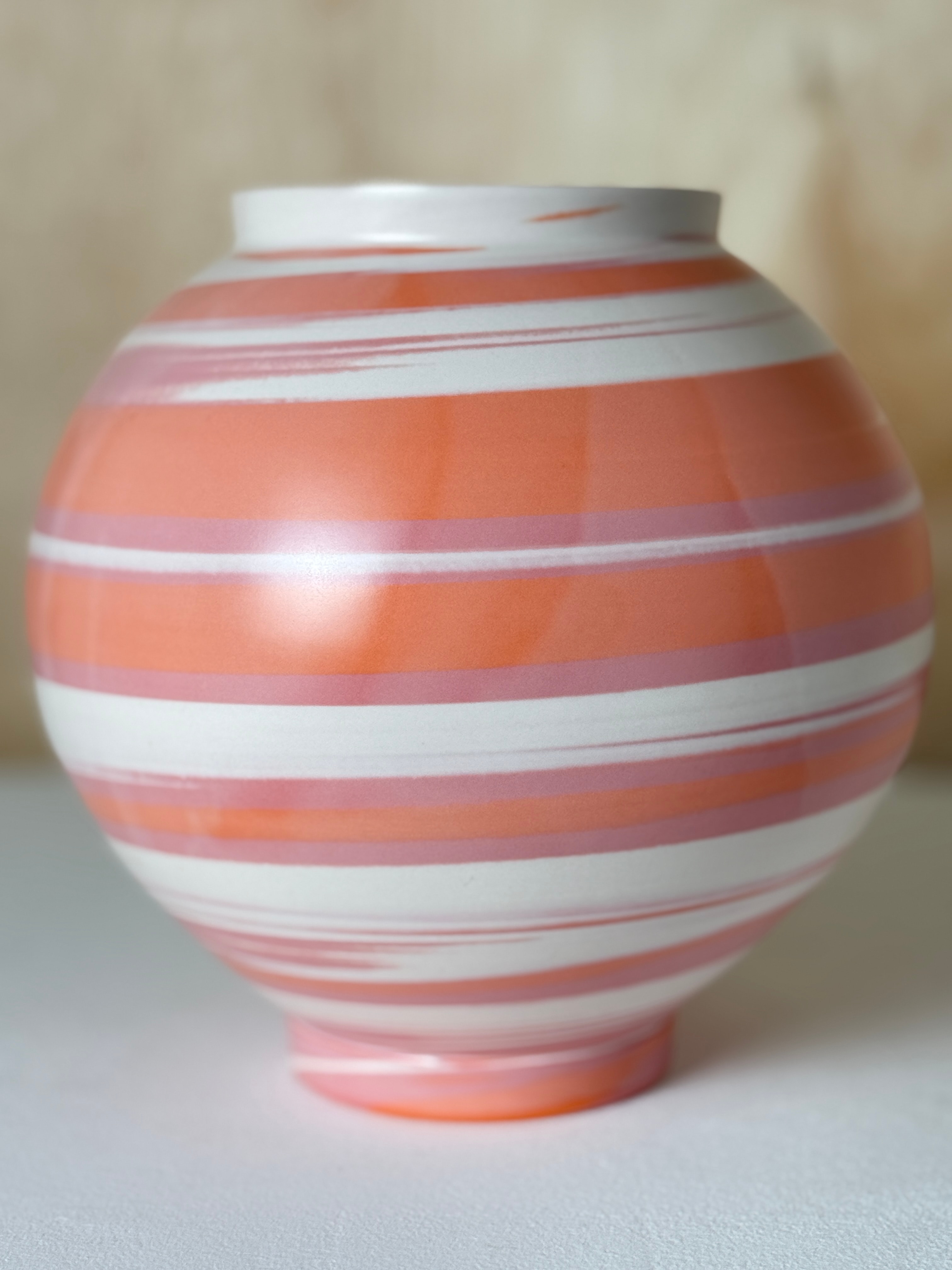 Moon jar
